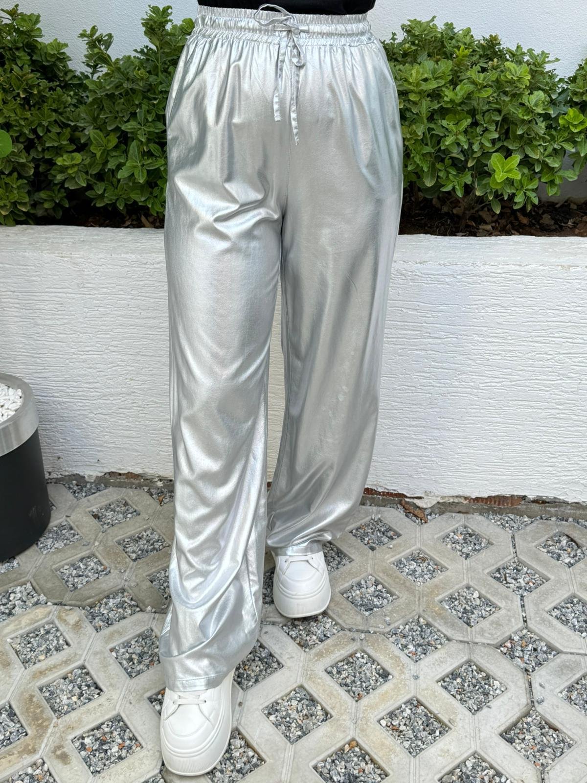 GÜMÜŞ PARLAK PANTOLAN