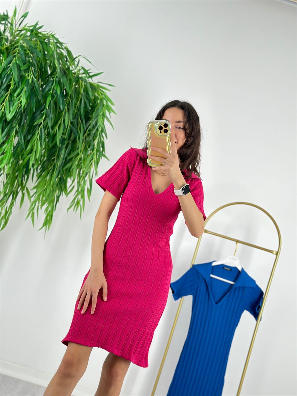 PEMBE TRİKO ELBİSE