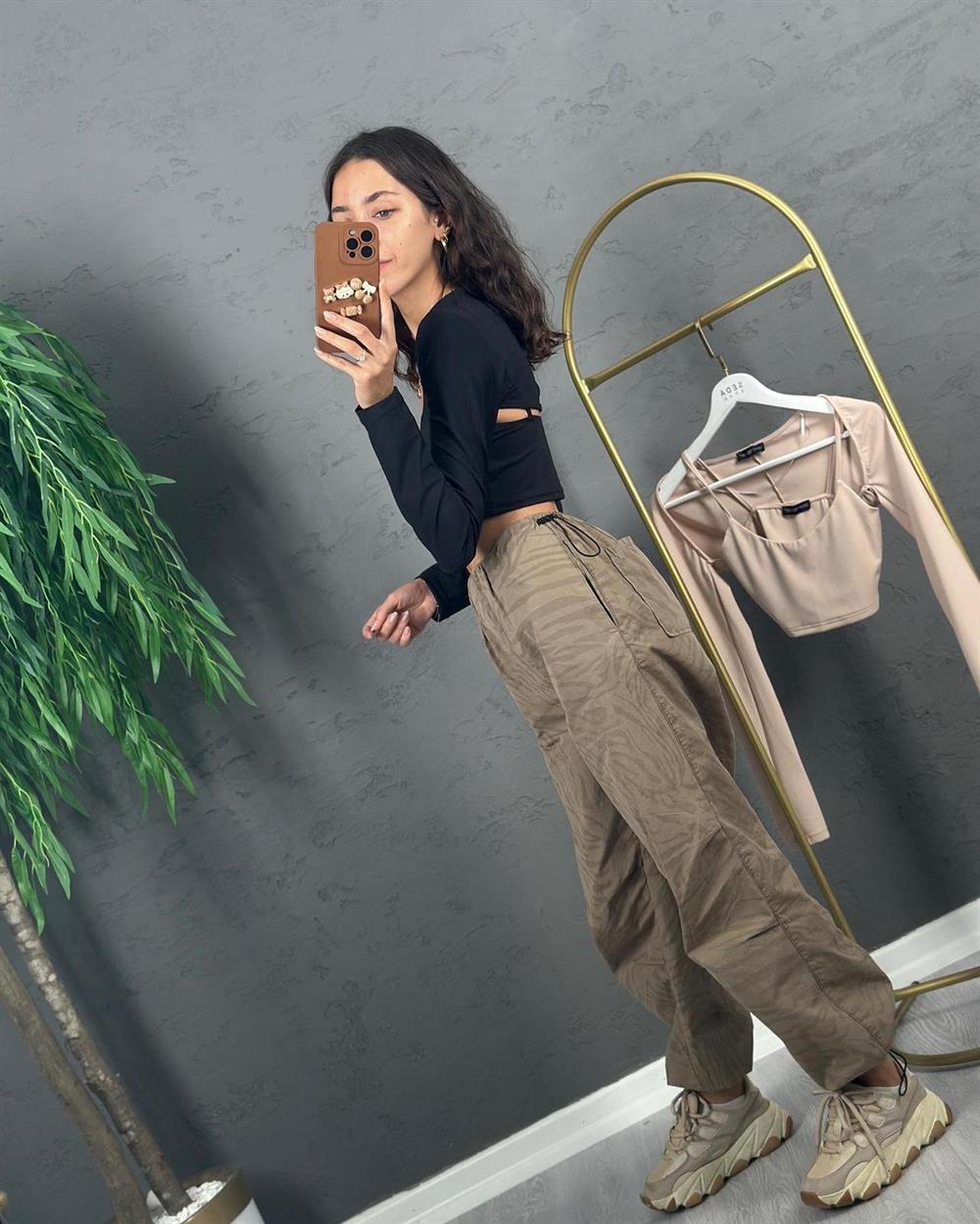 SİYAH İKİLİ CROP TAKIM