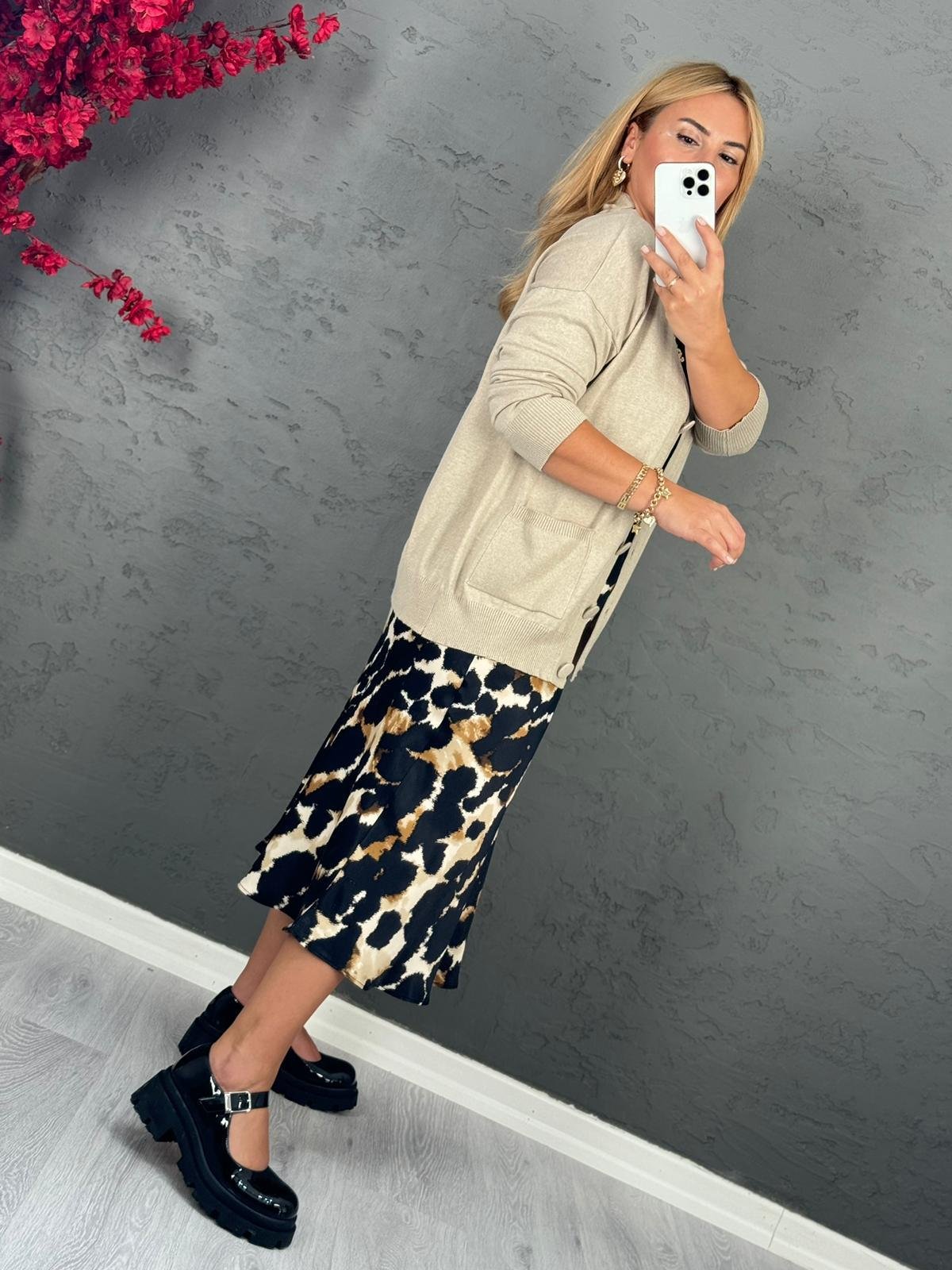 SİYAH KREM DESENLİ SATEN ETEK