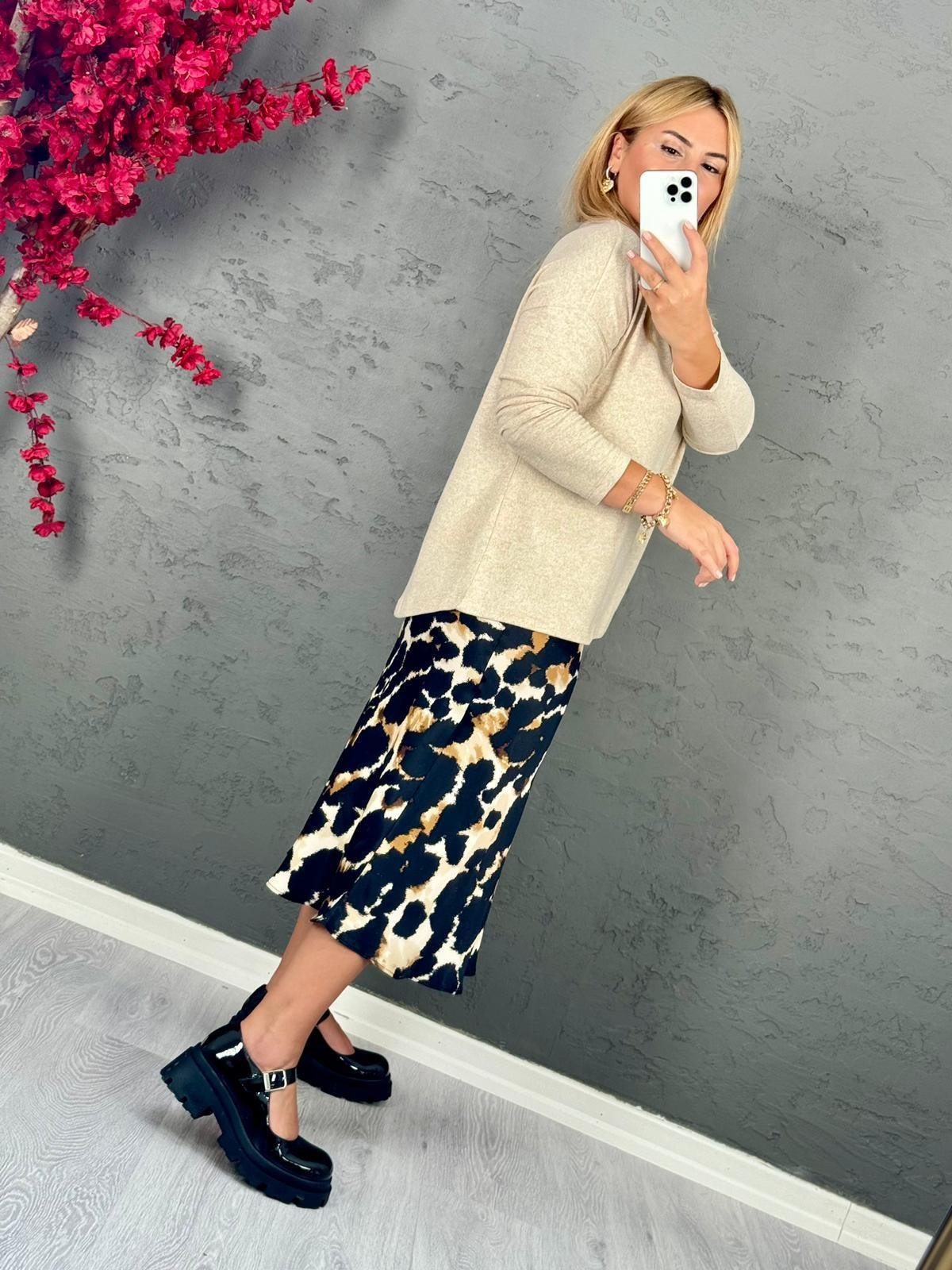 SİYAH KREM DESENLİ SATEN ETEK