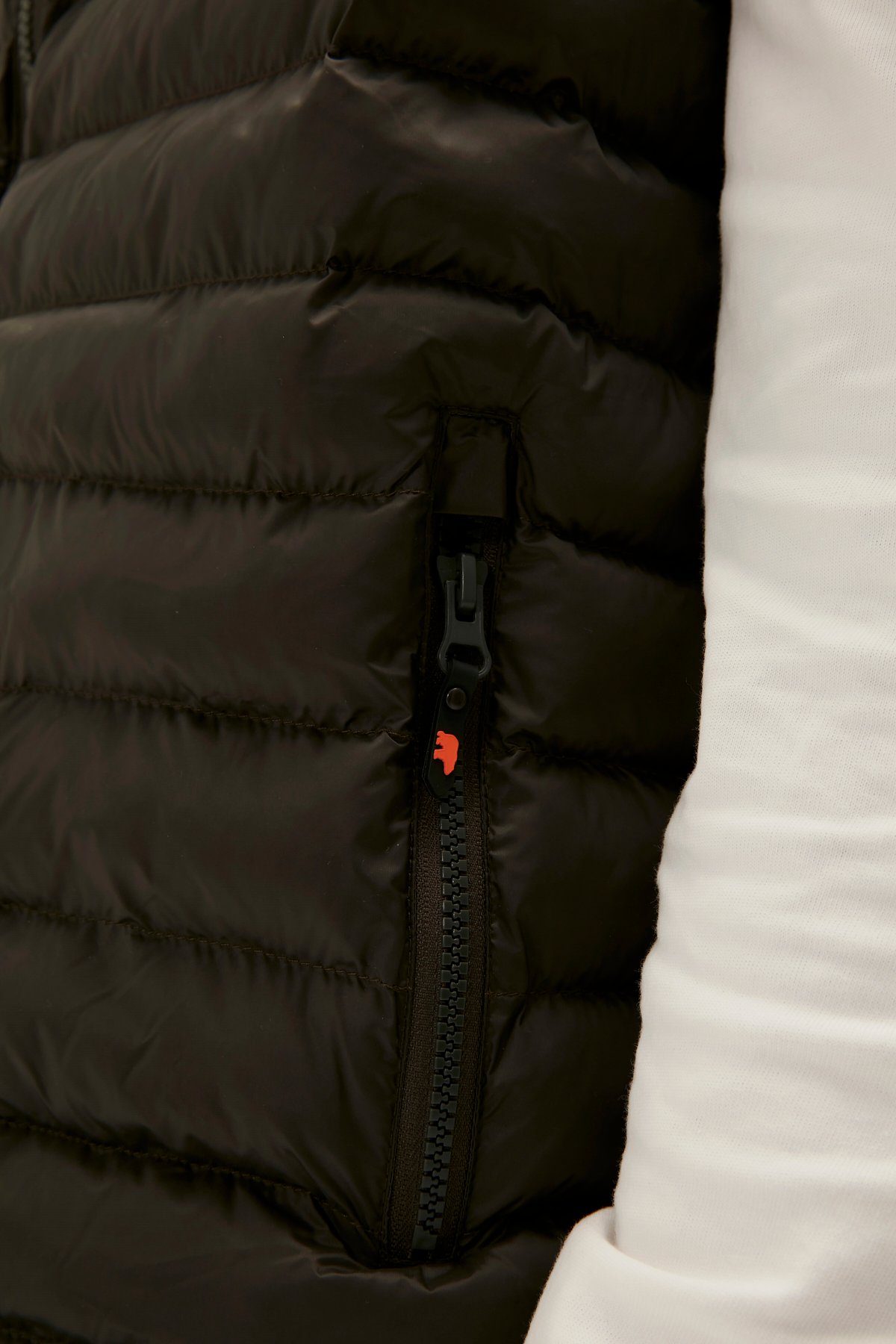 ARCHER VEST KHAKI