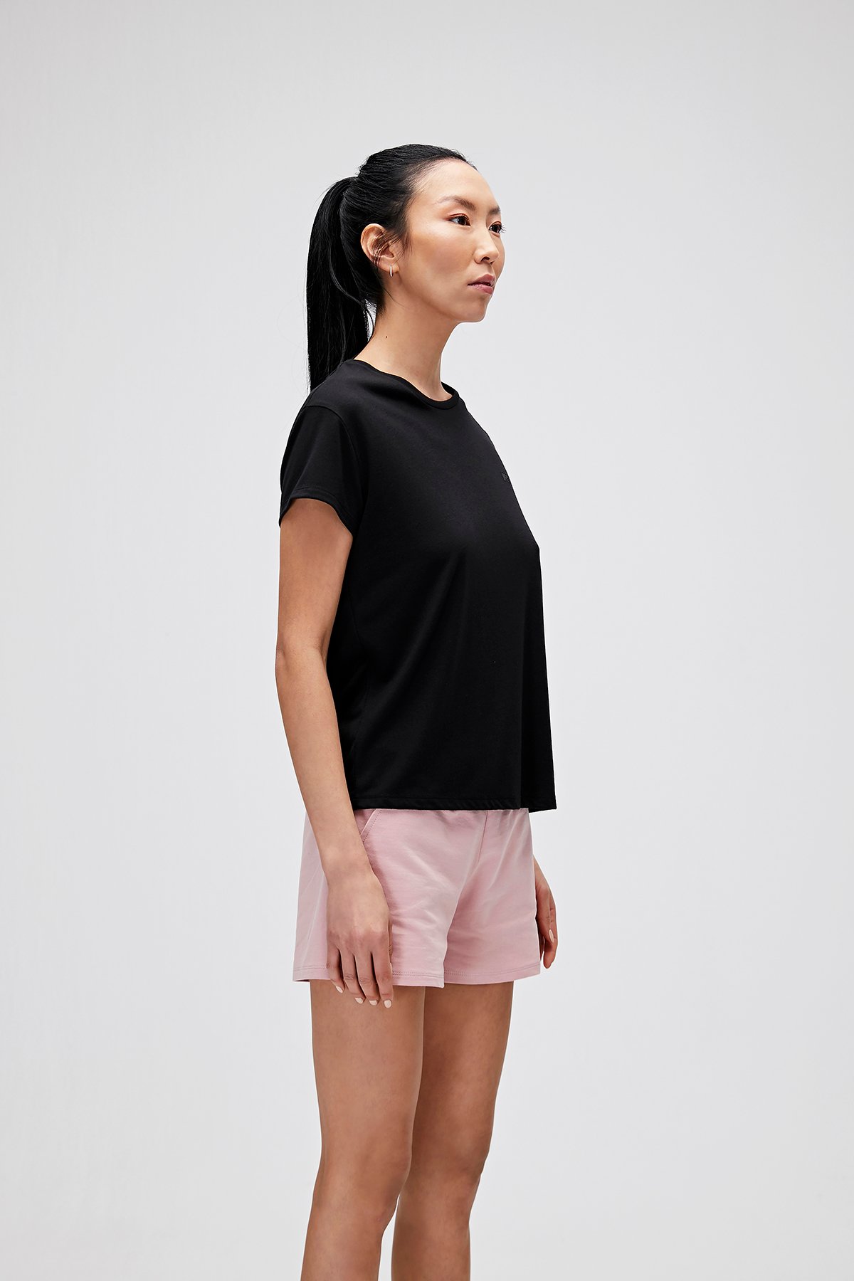 Kadın Siyah Tişört Vıolet O-Neck Tee