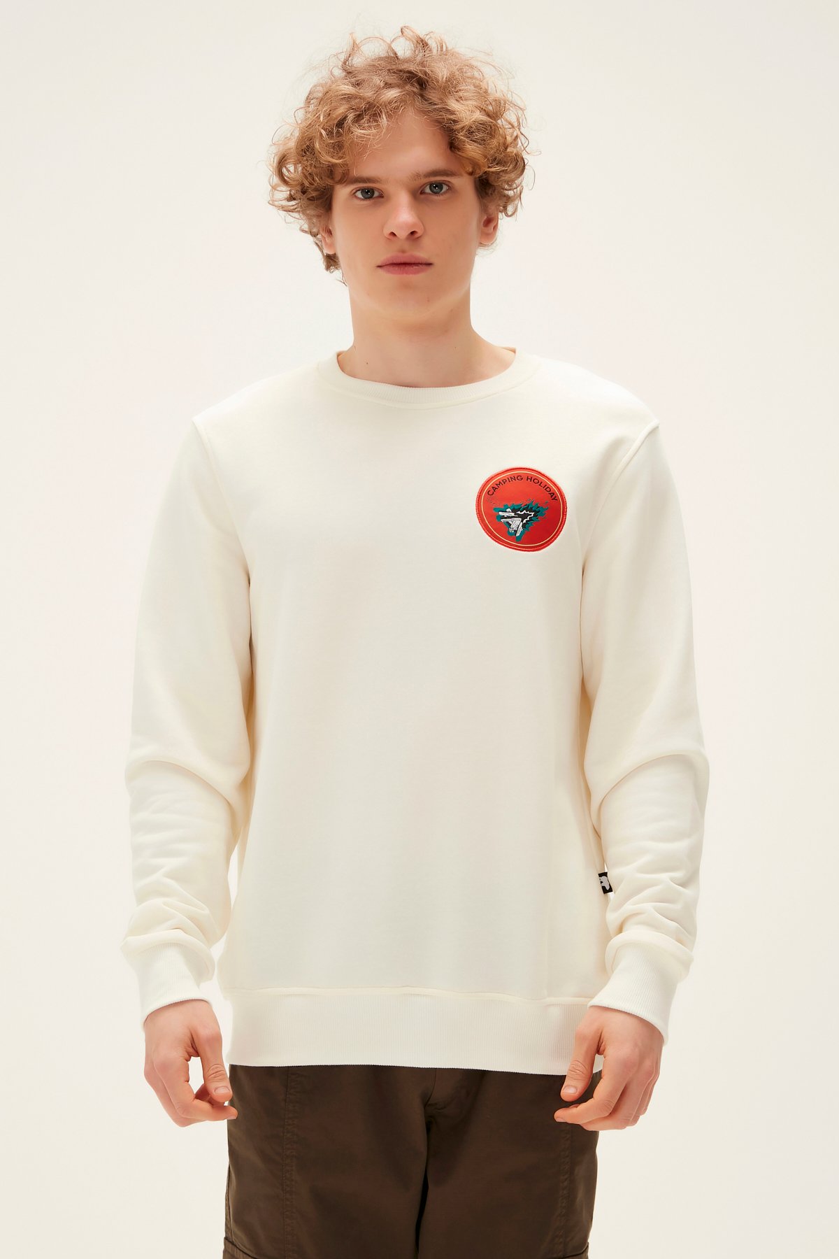 BONFIRE CREWNECK MARSHMALLLOW