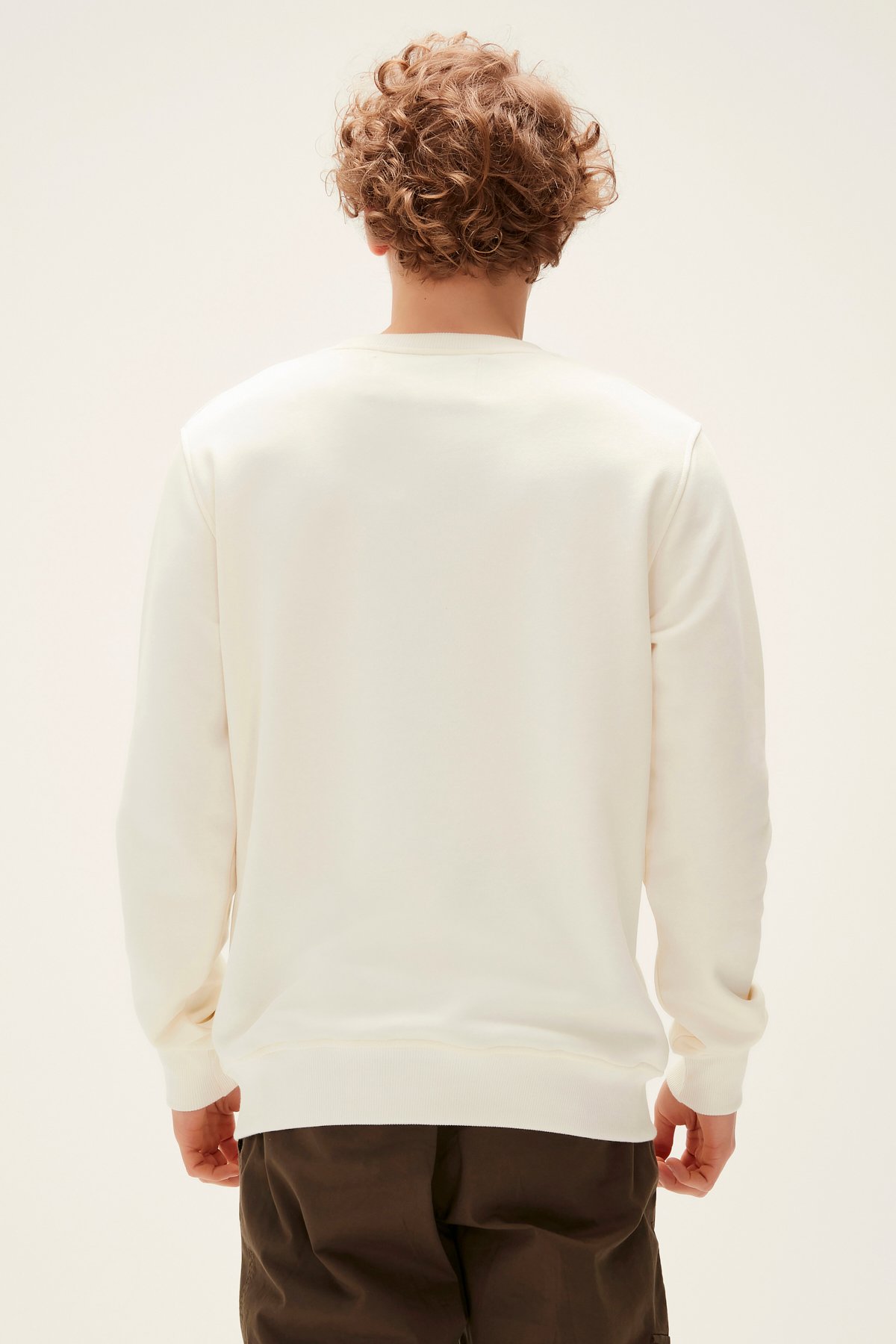 BONFIRE CREWNECK MARSHMALLLOW