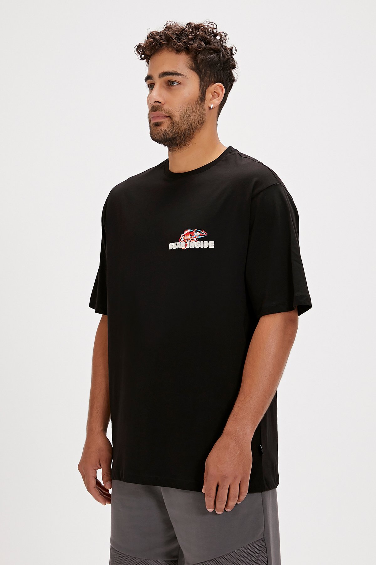 Chamelon Night Men's Oversize T-Shirt
