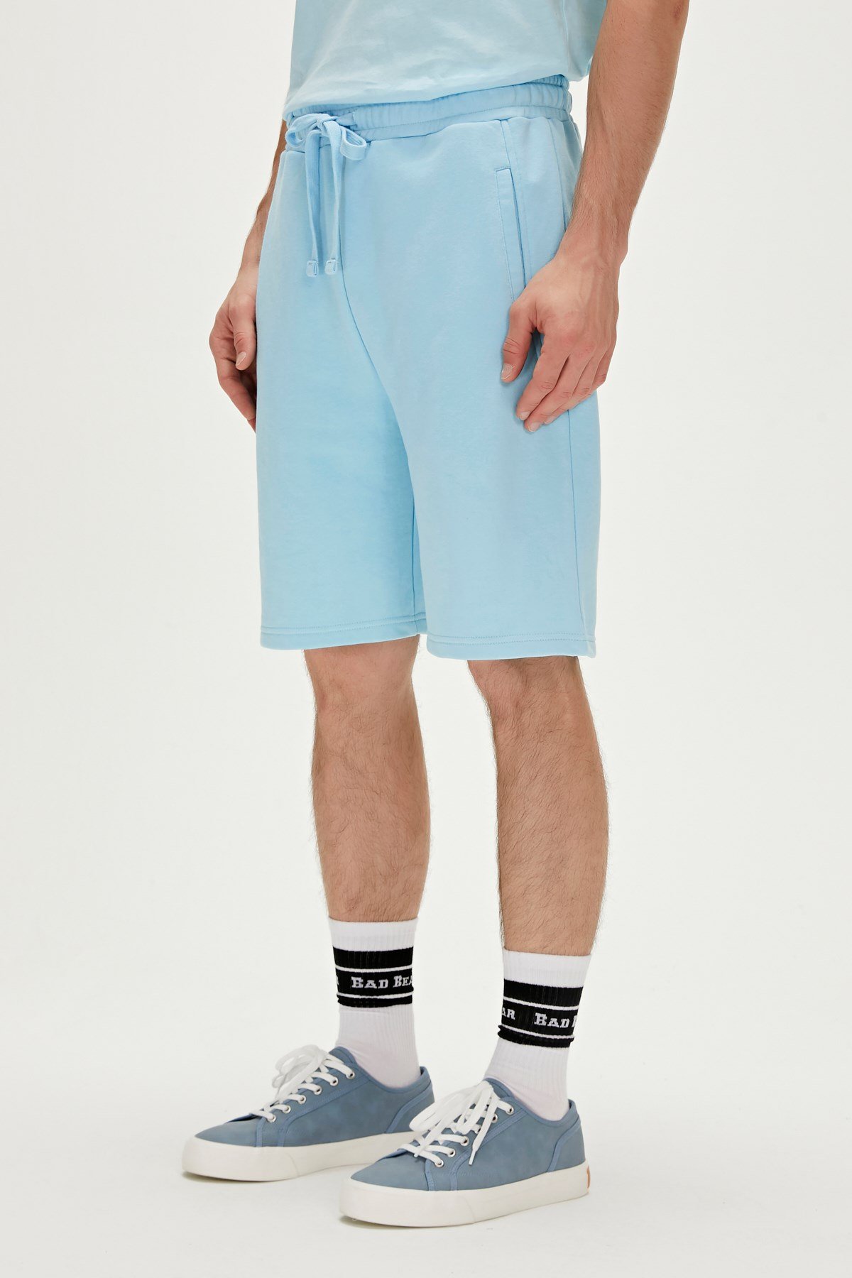 CRUX SWEATSHORT SKY BLUE
