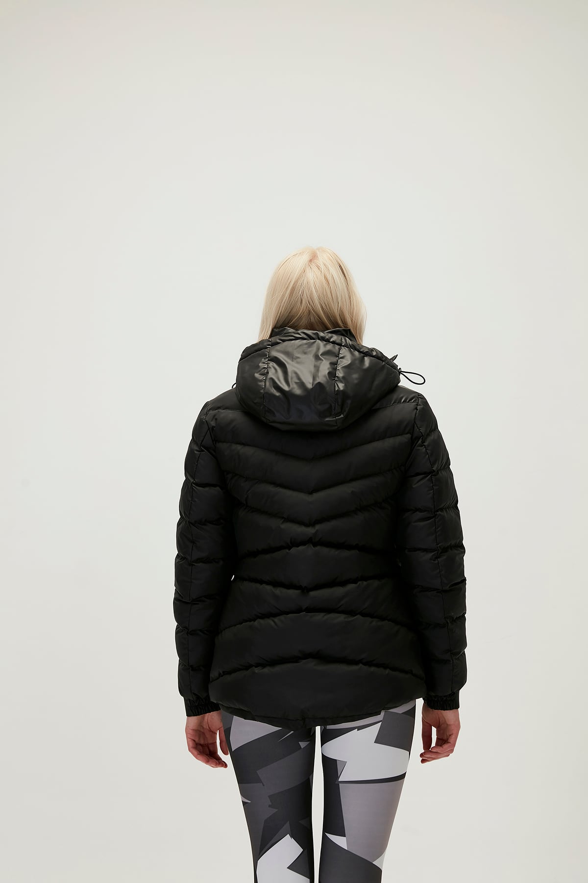 DIAMOND PUFFER NIGHT