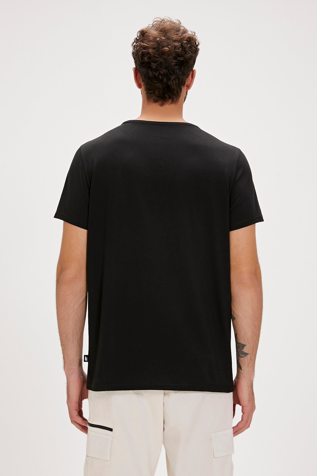 Fancy Mat Siyah Baskılı Erkek Tişört