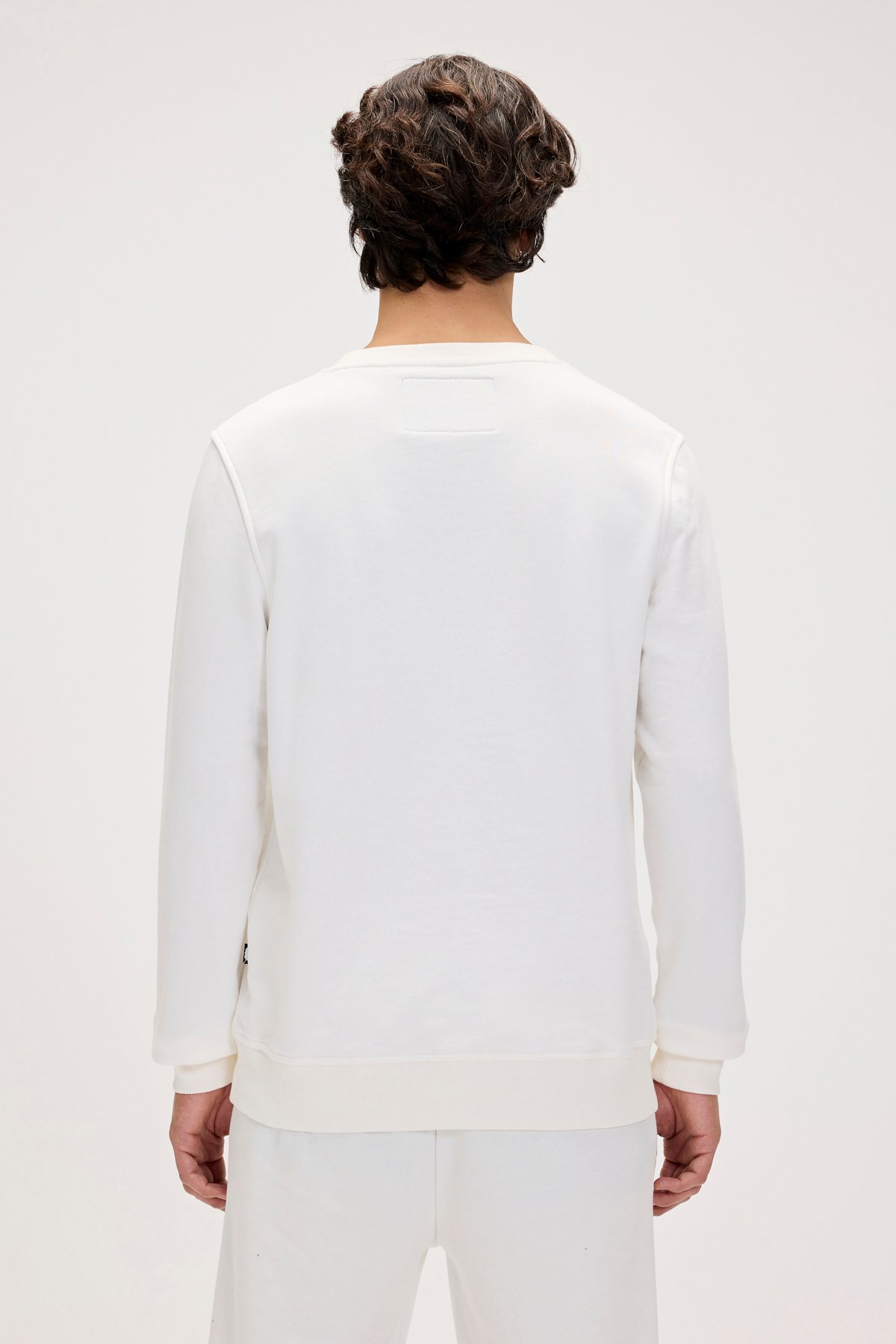 FURRY CREWNECK PRINTED CREWNECK OFF-WHITE  ERKEK SWEATSHIRT FURRY CREWNECKFURRY CREWNECK