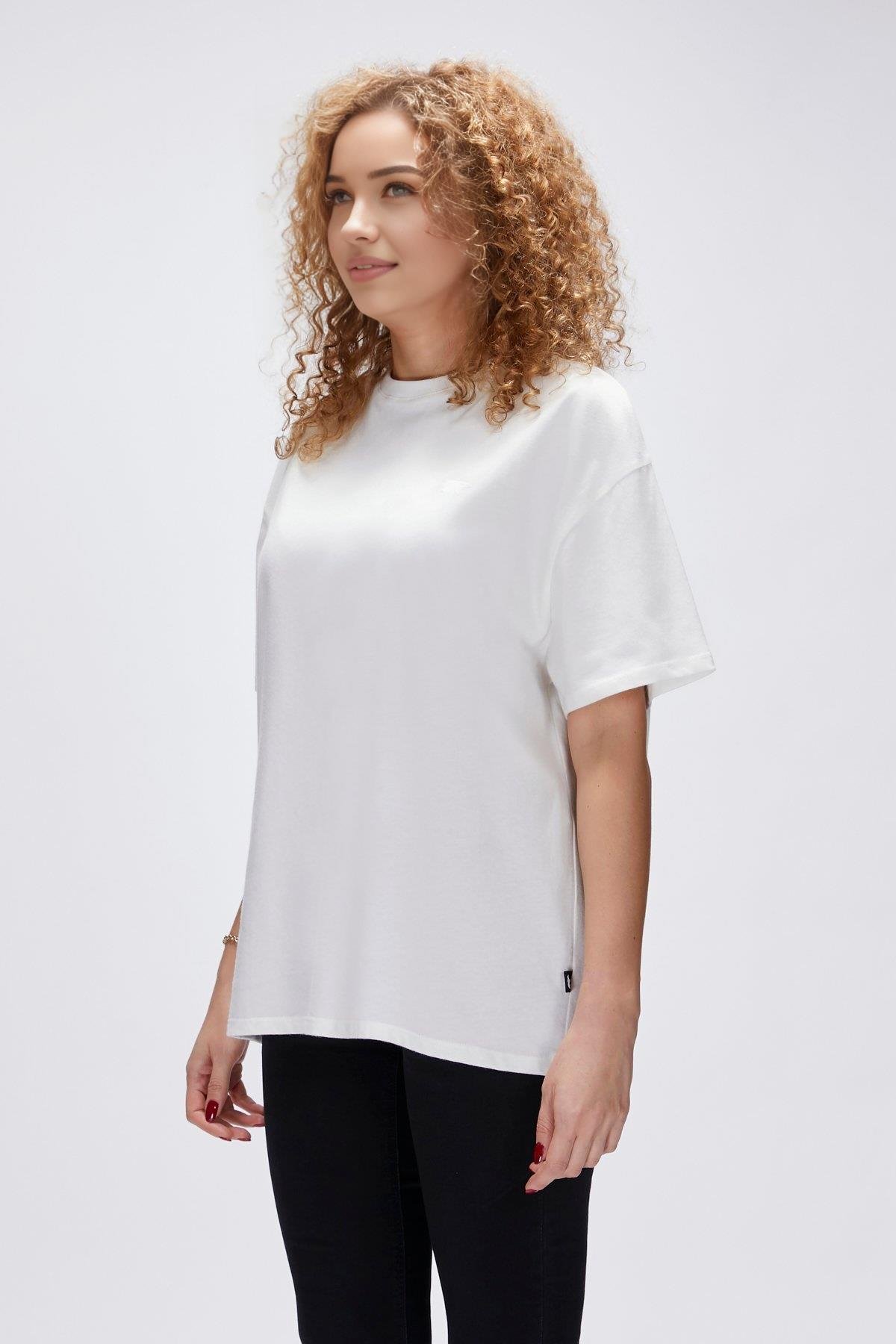 Gina Beyaz Kadın Tişört