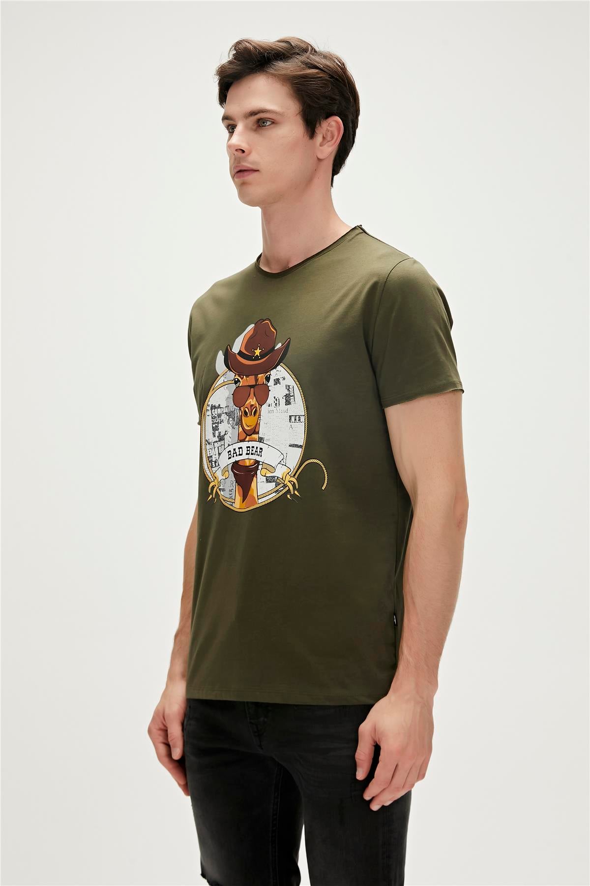 Giraffe T-Shirt Haki Yeşil Baskılı Erkek Tişört 