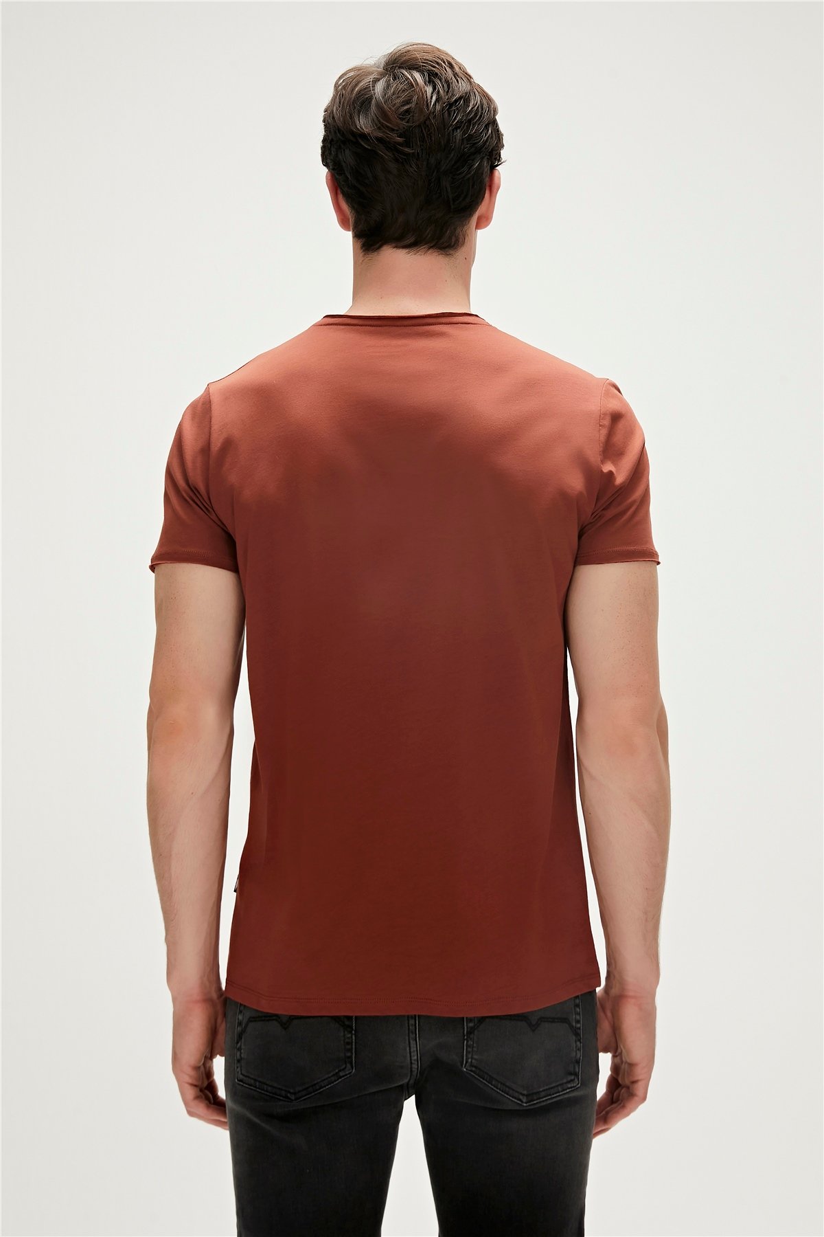 GIRAFFE T-SHIRT KAHVERENGİ