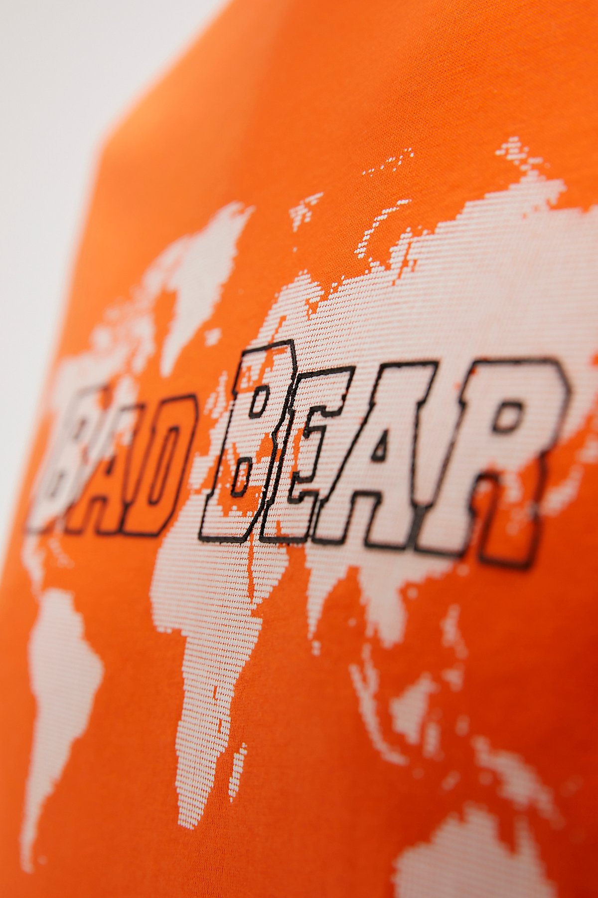 Globe Turuncu Baskılı Erkek Tişört