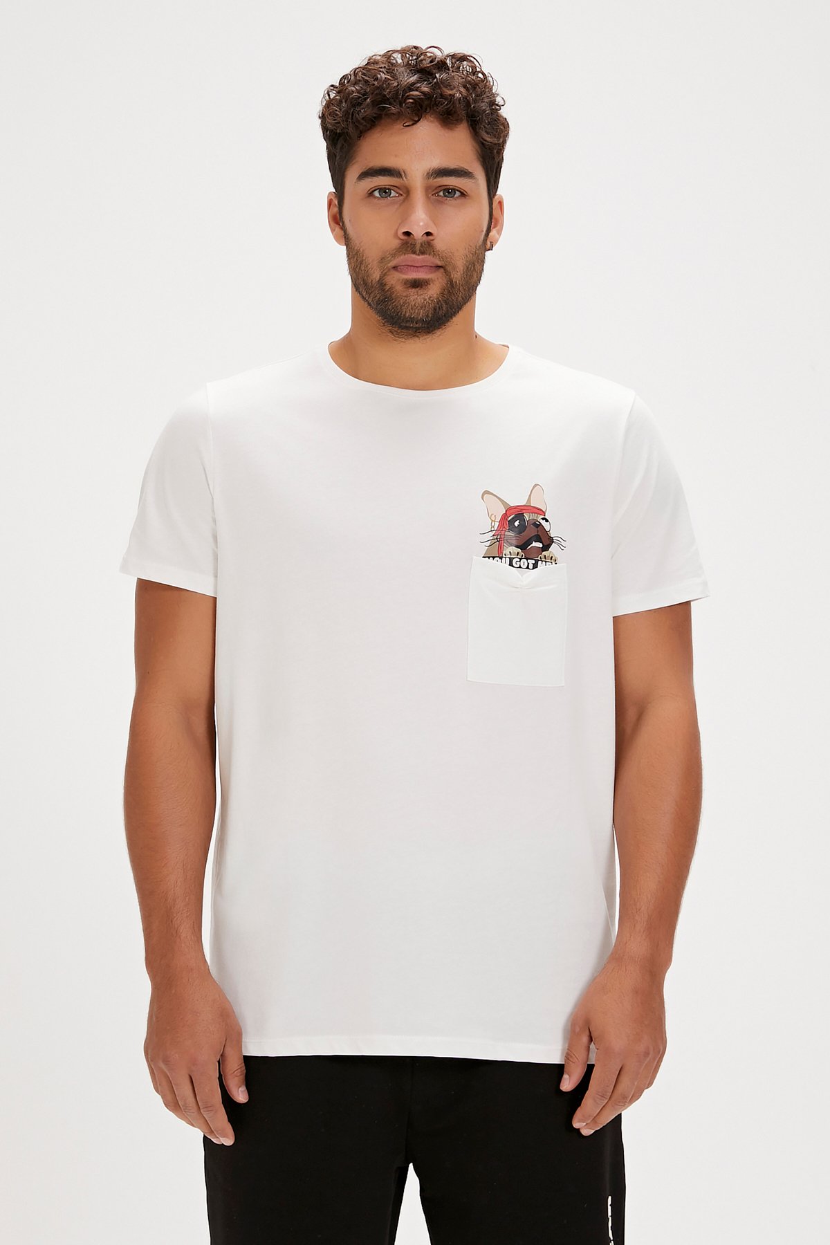 Gotcha Beyaz Baskılı Erkek Tişört