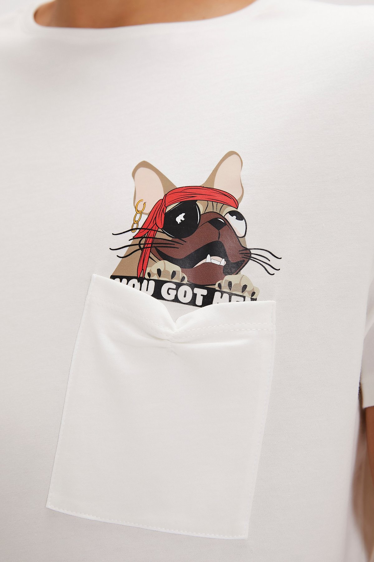 Gotcha Beyaz Baskılı Erkek Tişört