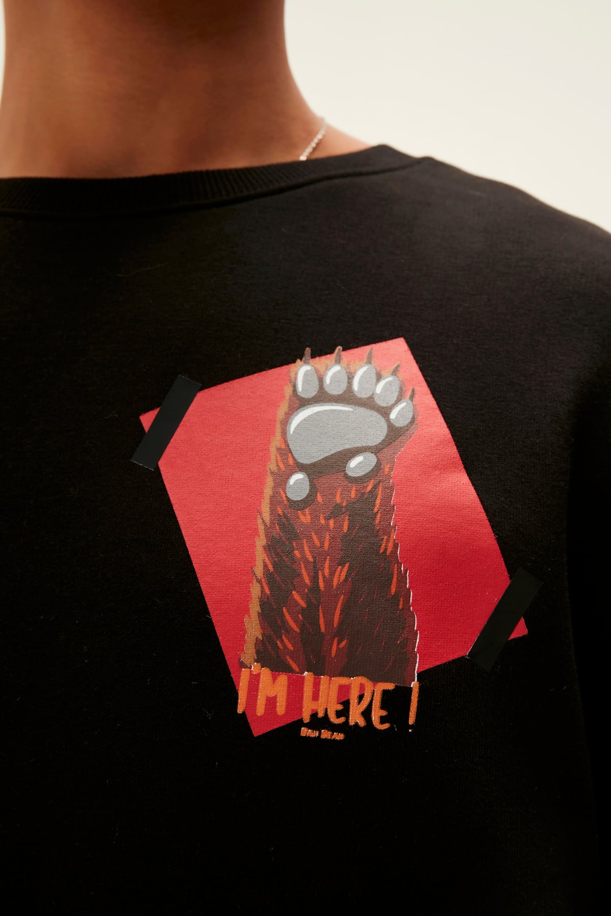 HERE CREWNECK NIGHT