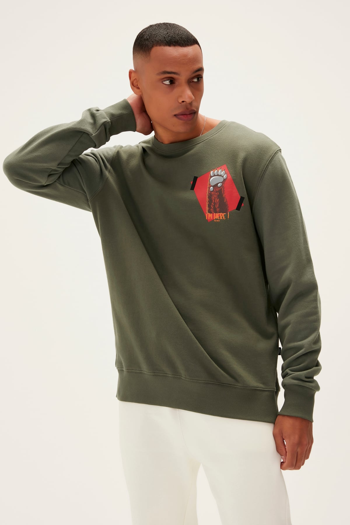HERE CREWNECK THYME