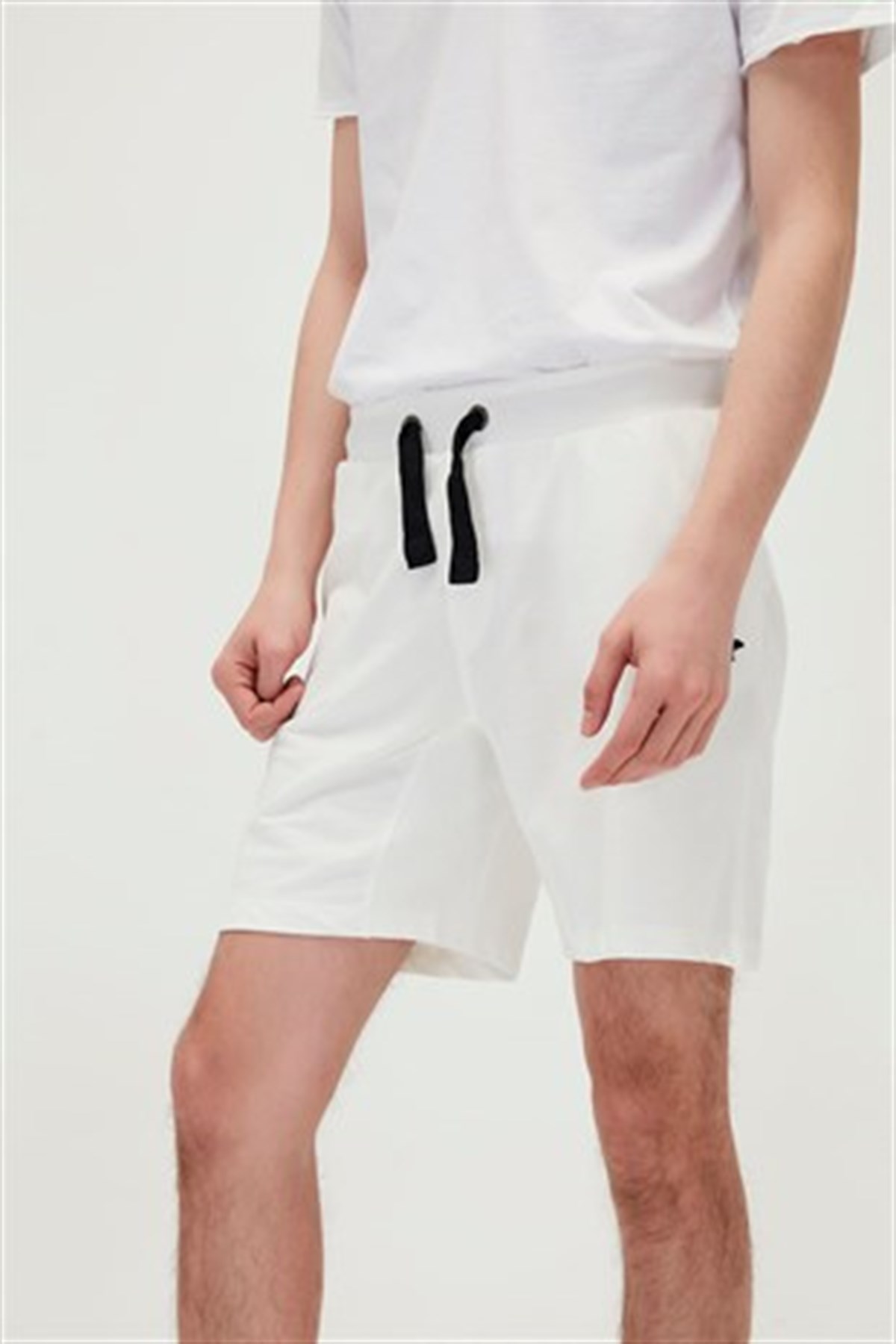 HOLMER SWEATSHORT KING SIZE OFF-WHITE
