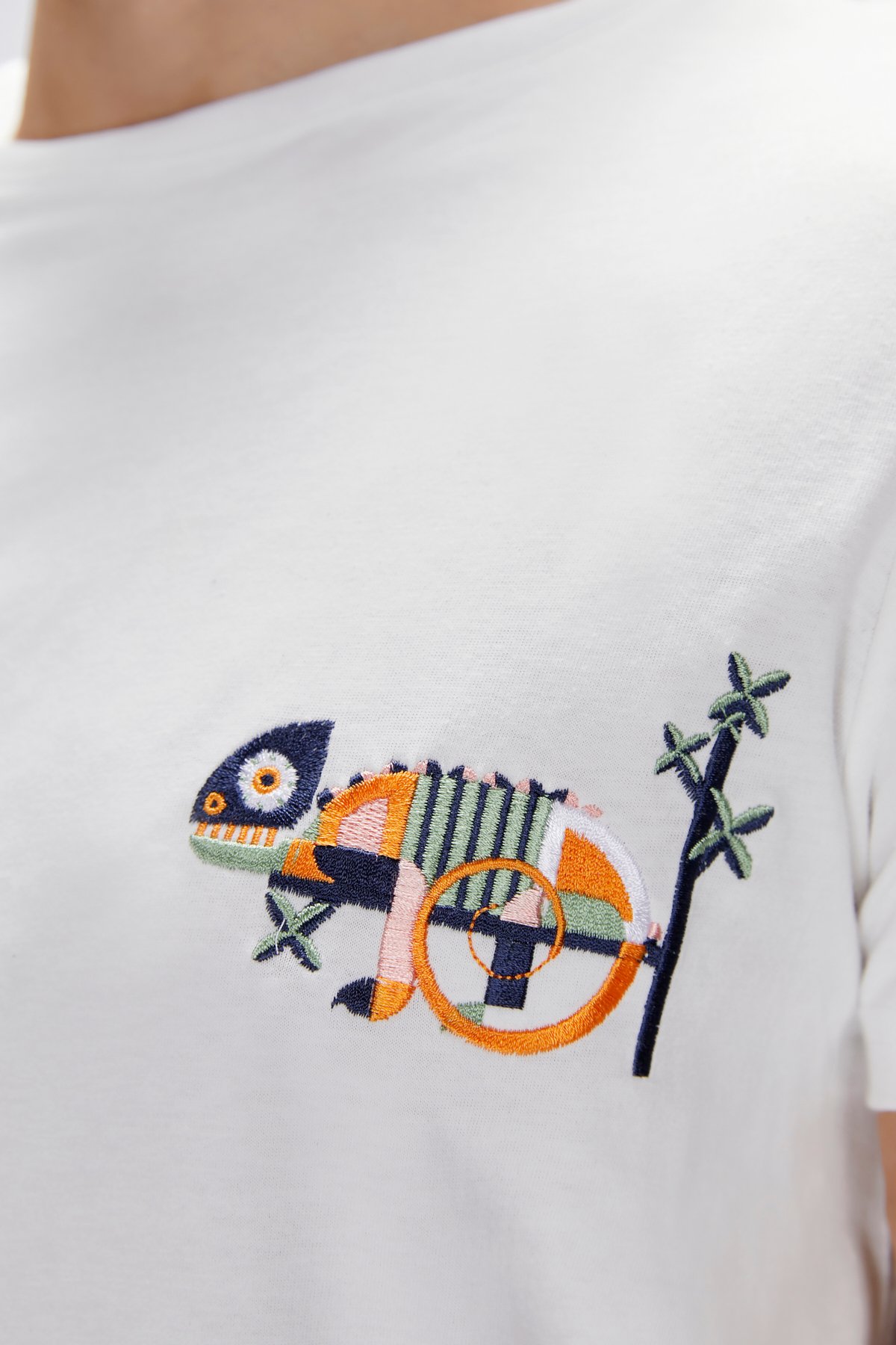 Jonah Beyaz Erkek Baskılı Tişört