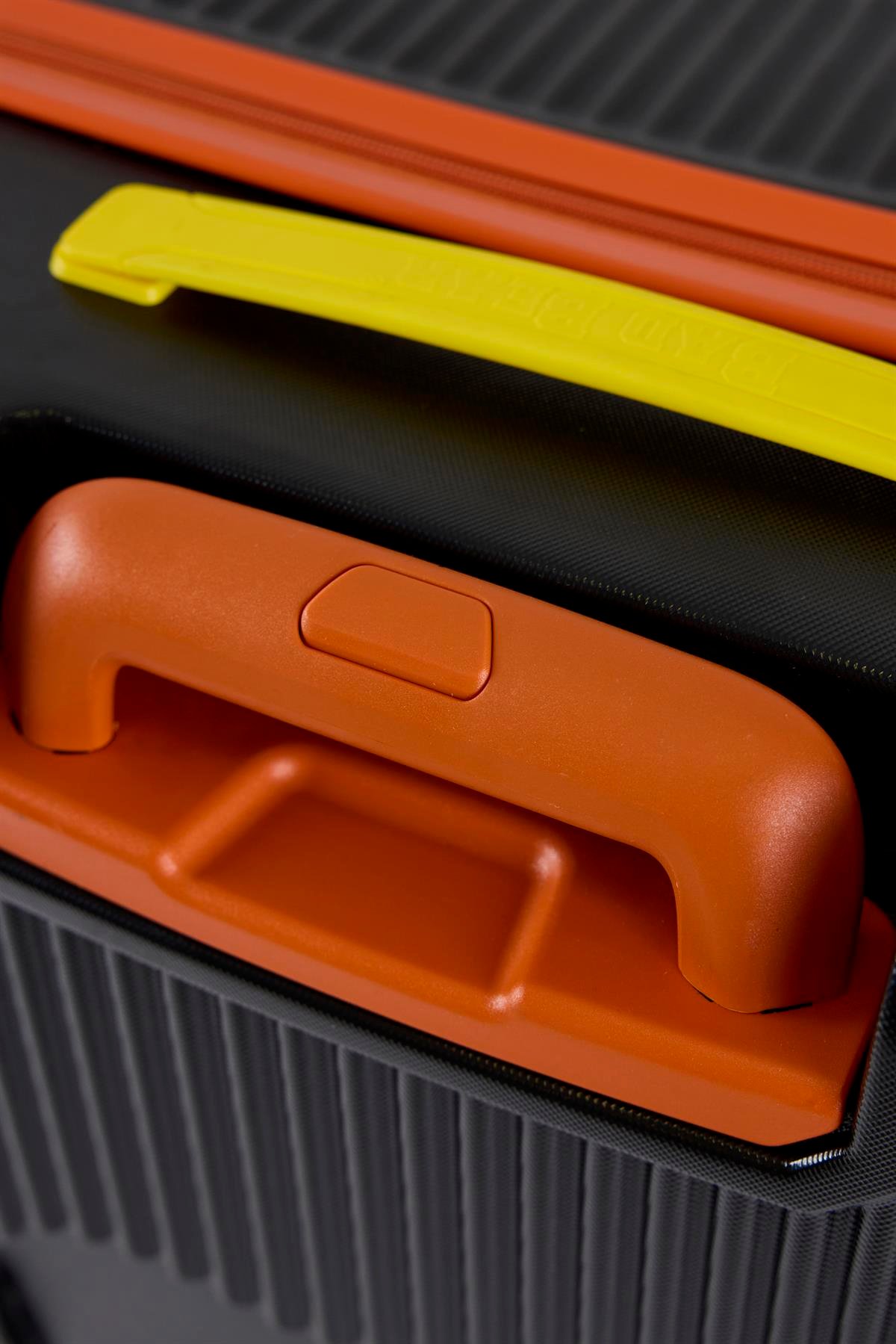 LOGO SUITCASE SİYAH