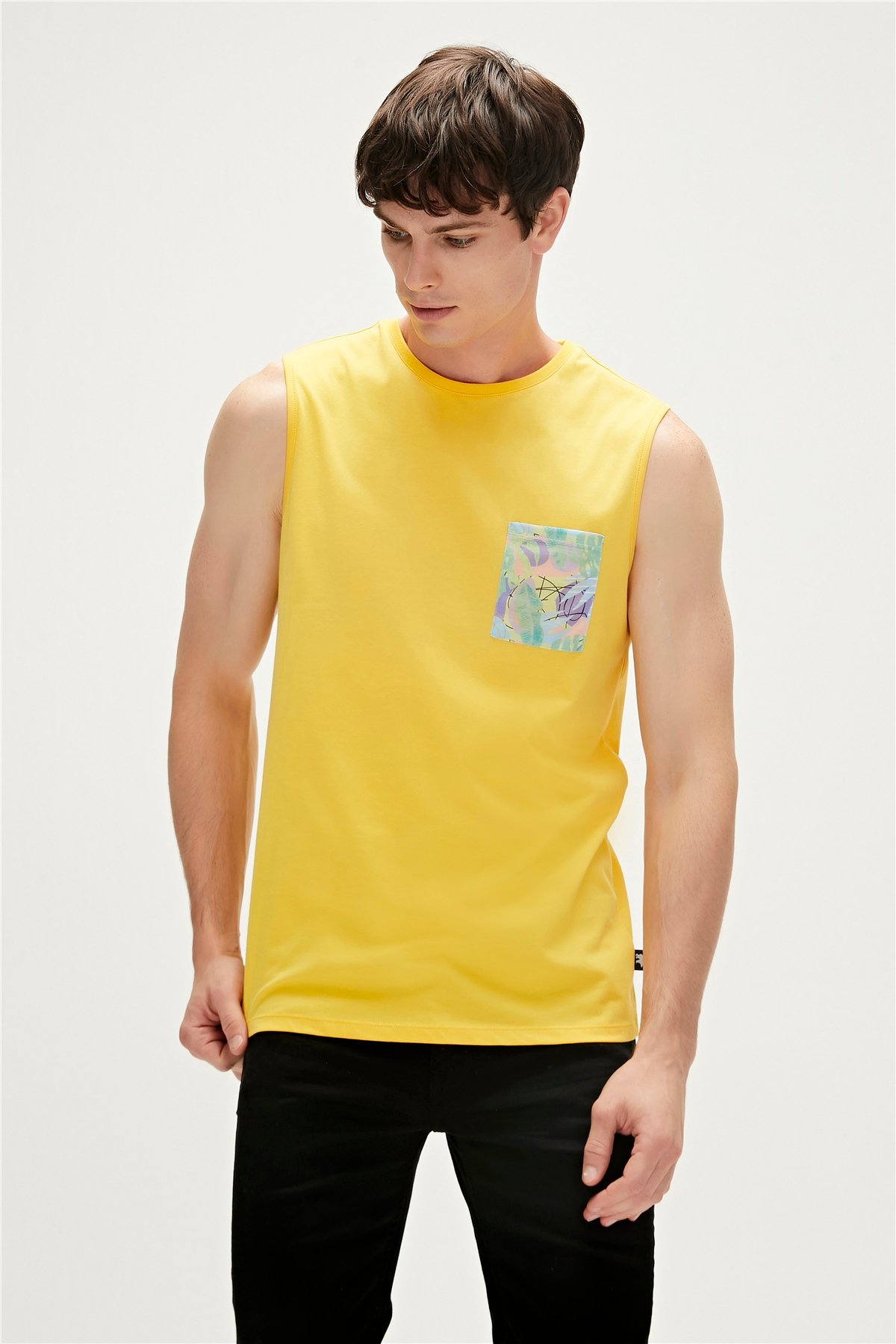 MONSTERA TANK-TOP HARDAL