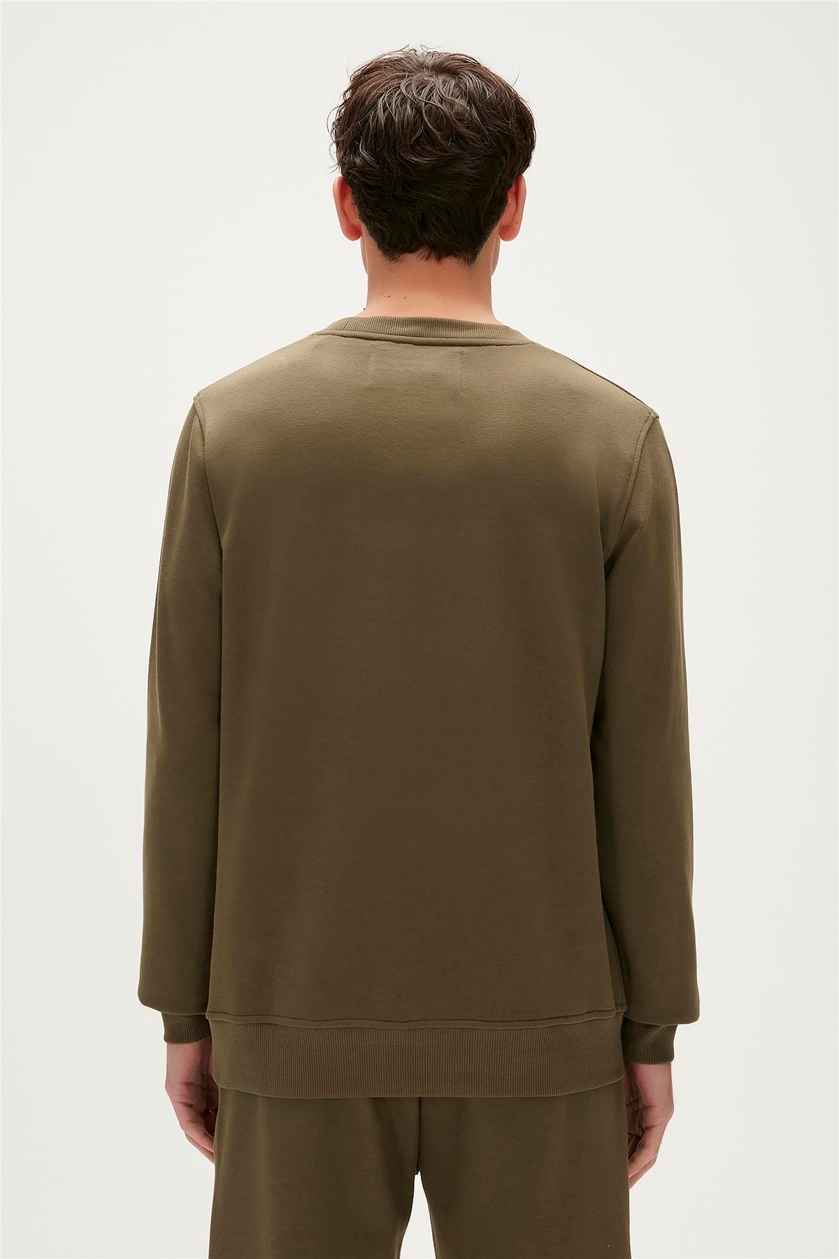 RE-BLACK CREWNECK HAKİ