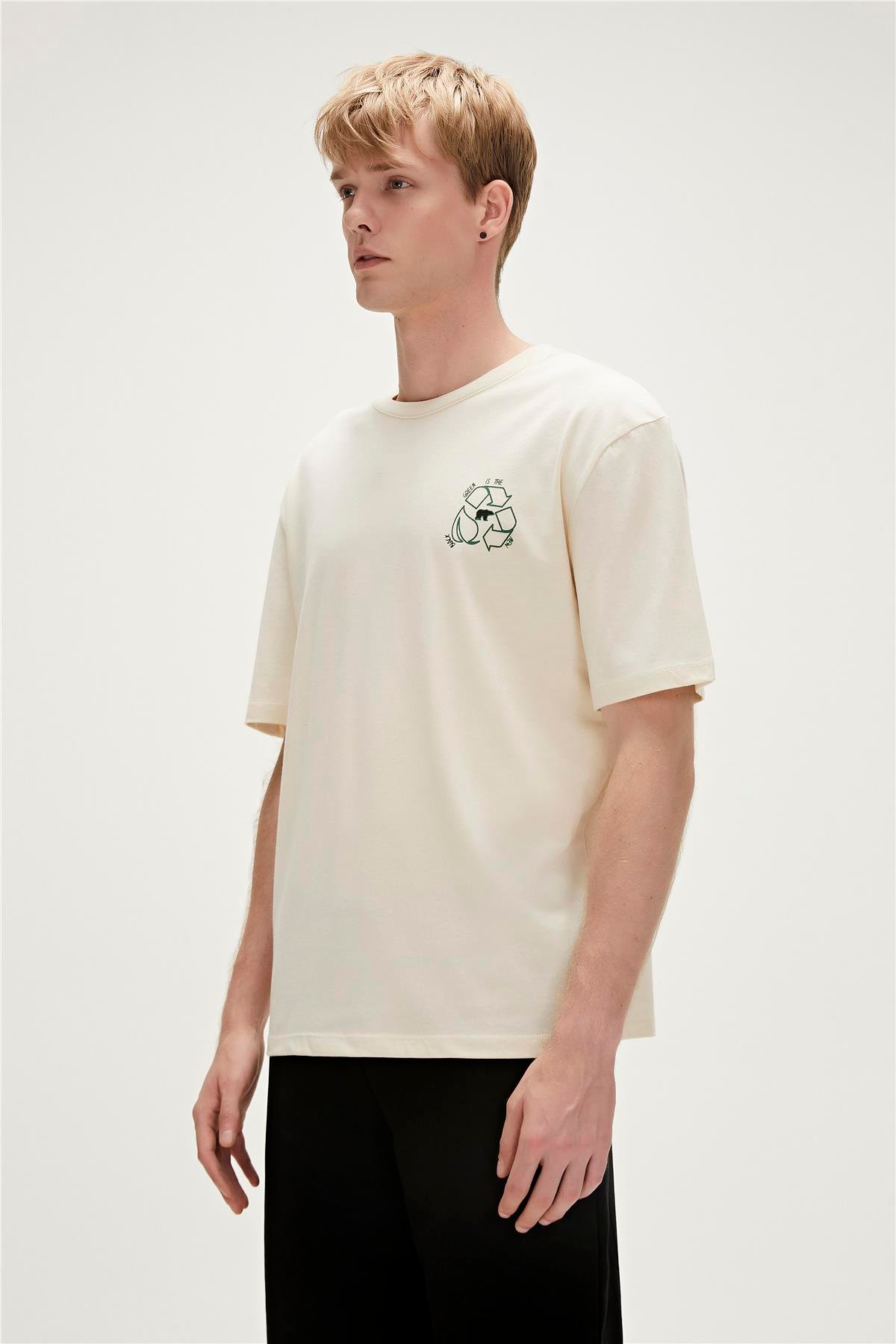 Re-World Recycle Marshmallow Beyaz T-Shirt Baskılı Erkek Tişört