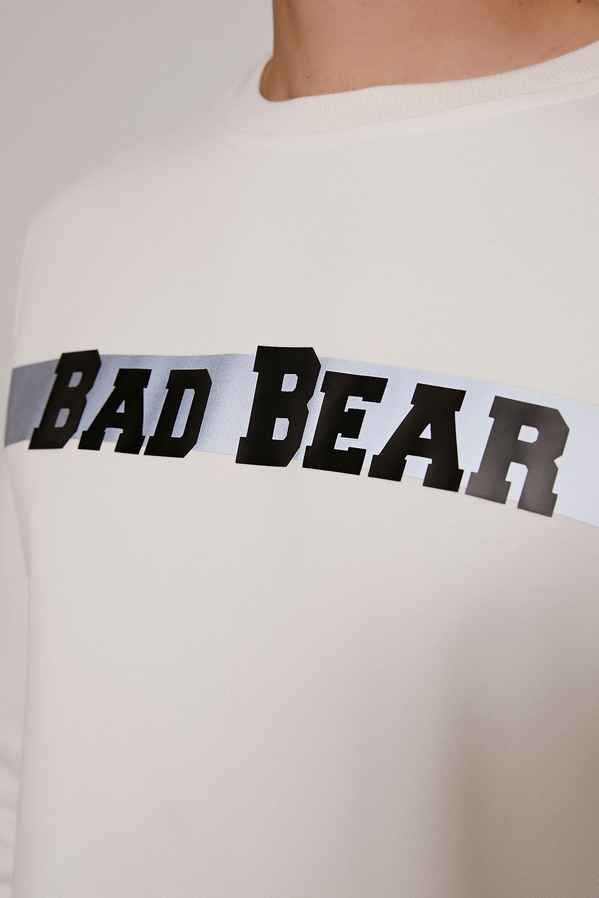 REFLECT BEAR CREWNECK ŞEKER BEYAZI