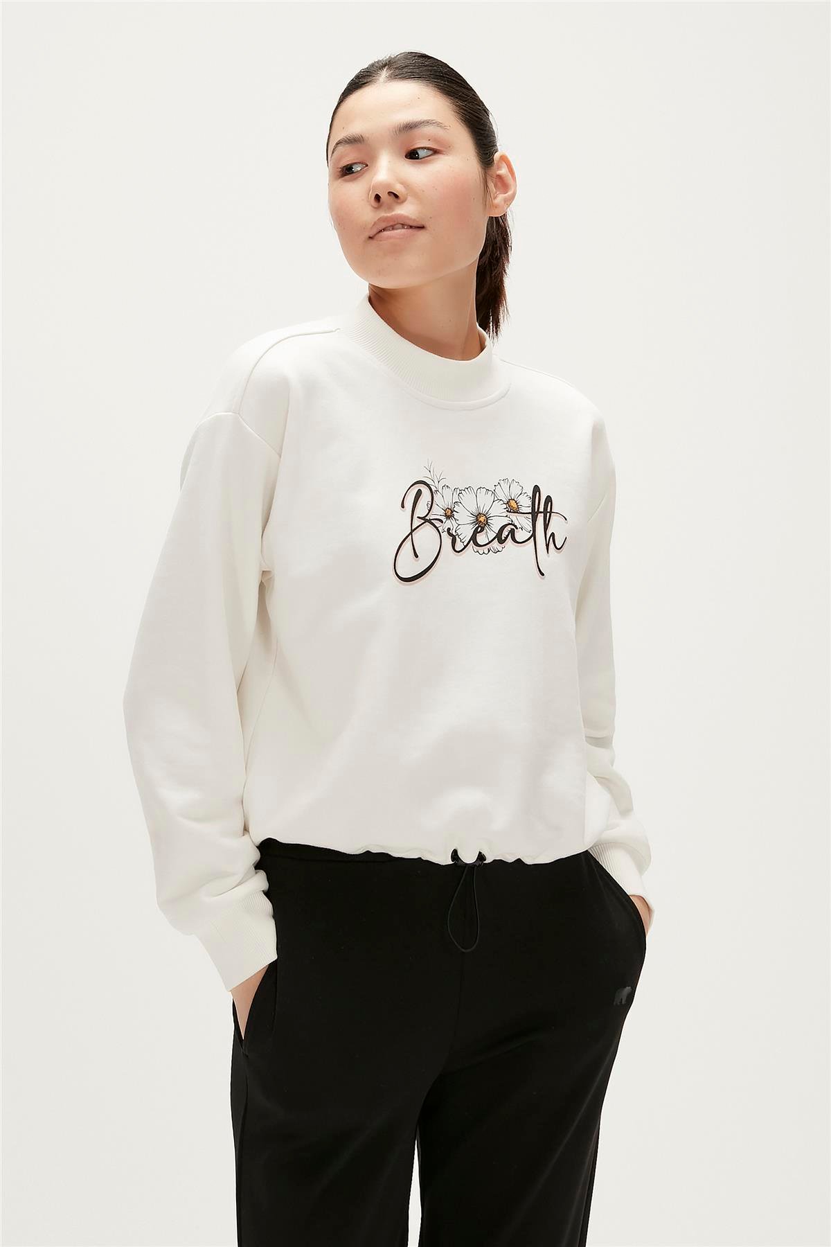 SARA CREWNECK BEYAZ