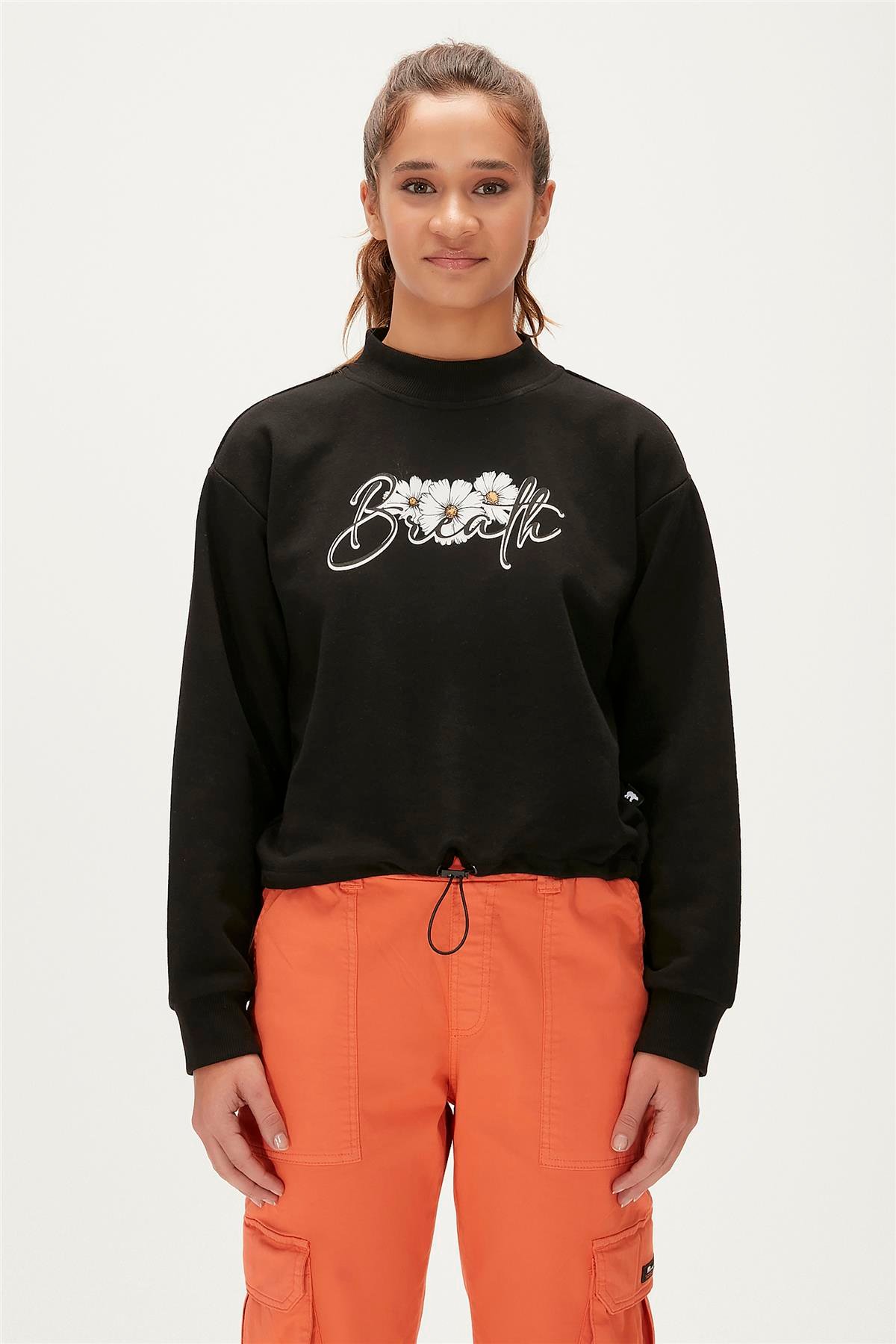 SARA CREWNECK SİYAH