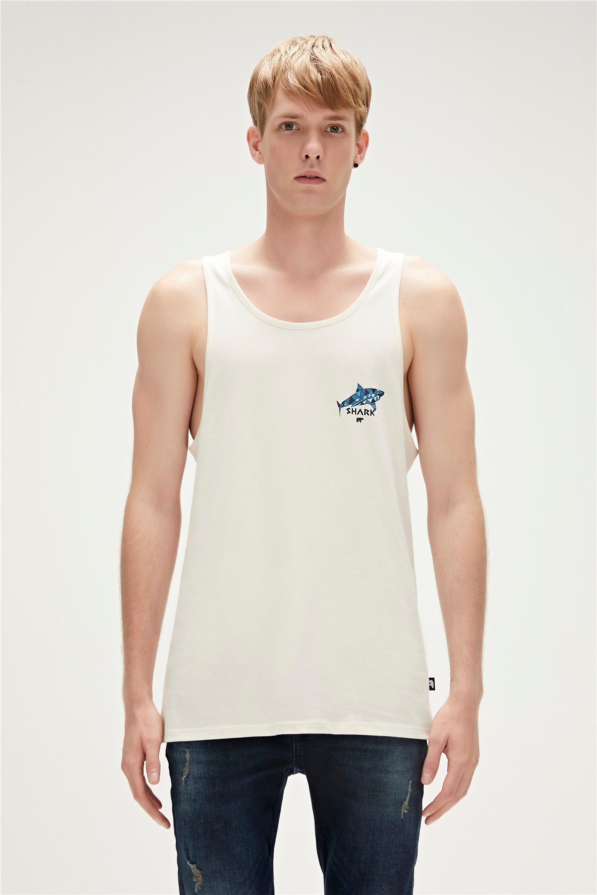 SHARK TANK-TOP BEYAZ