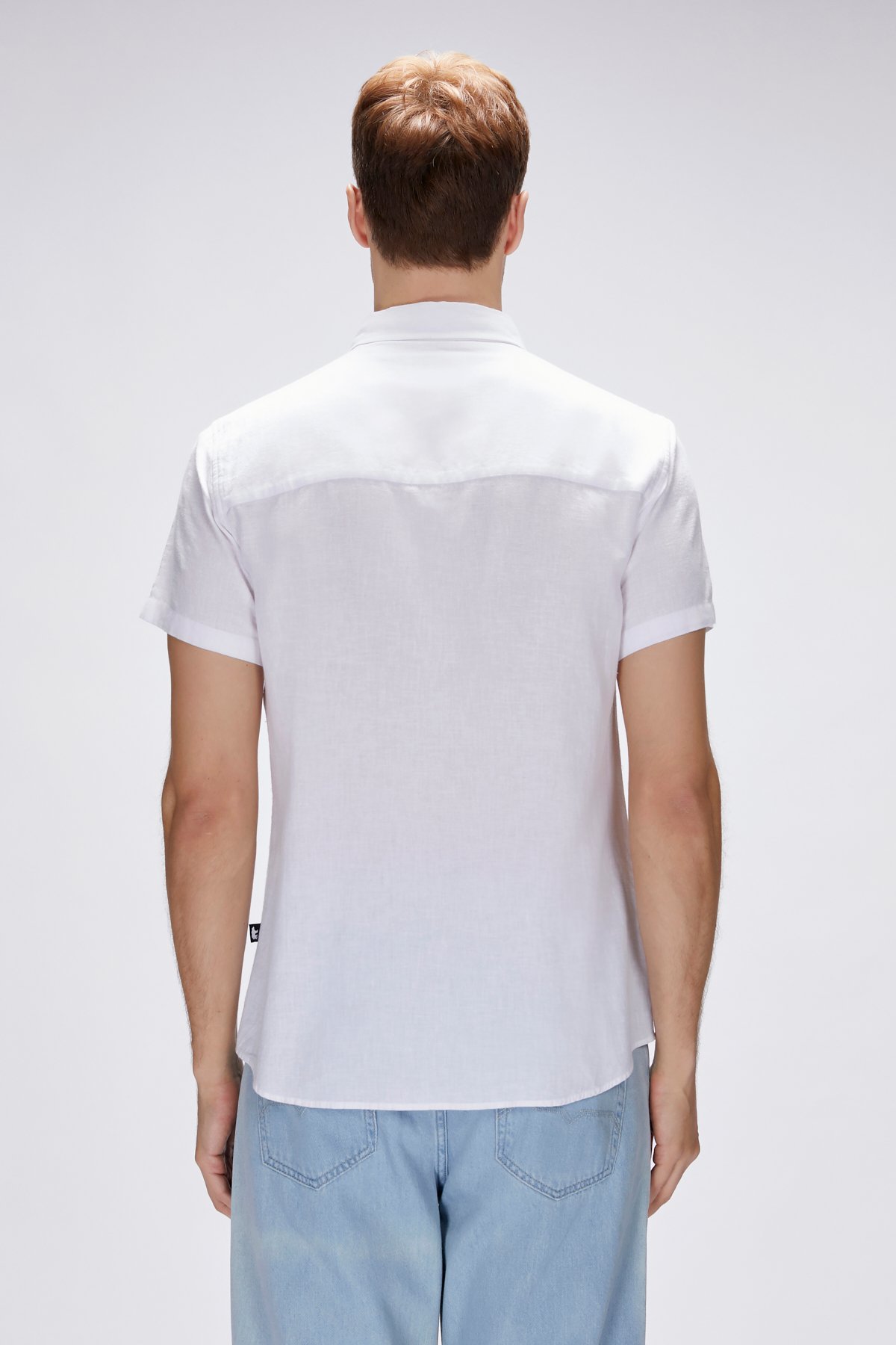 Tindra Beyaz Kısa Kollu Erkek Gömlek