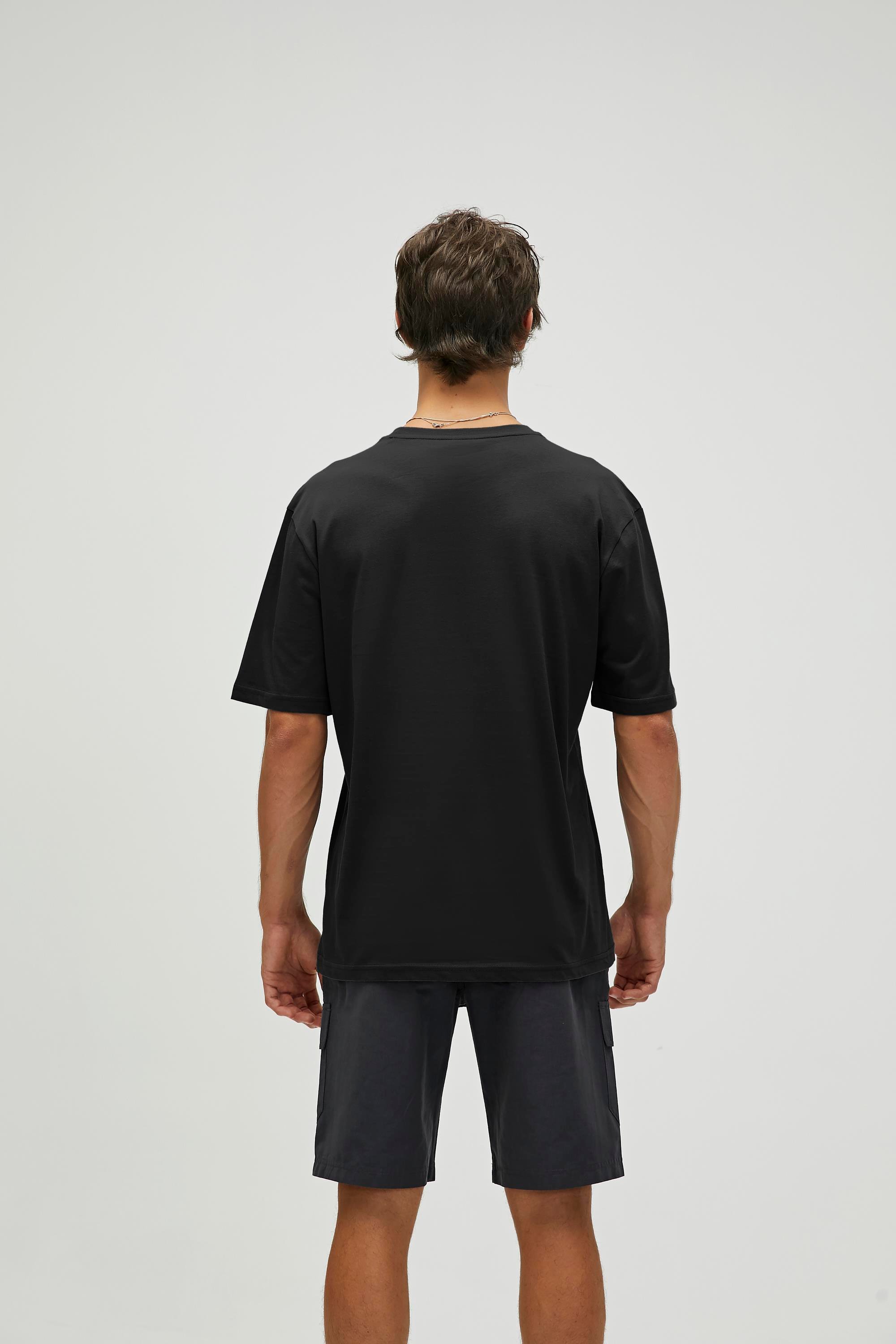 Title Oversize Black Basic Men's T-Shirt