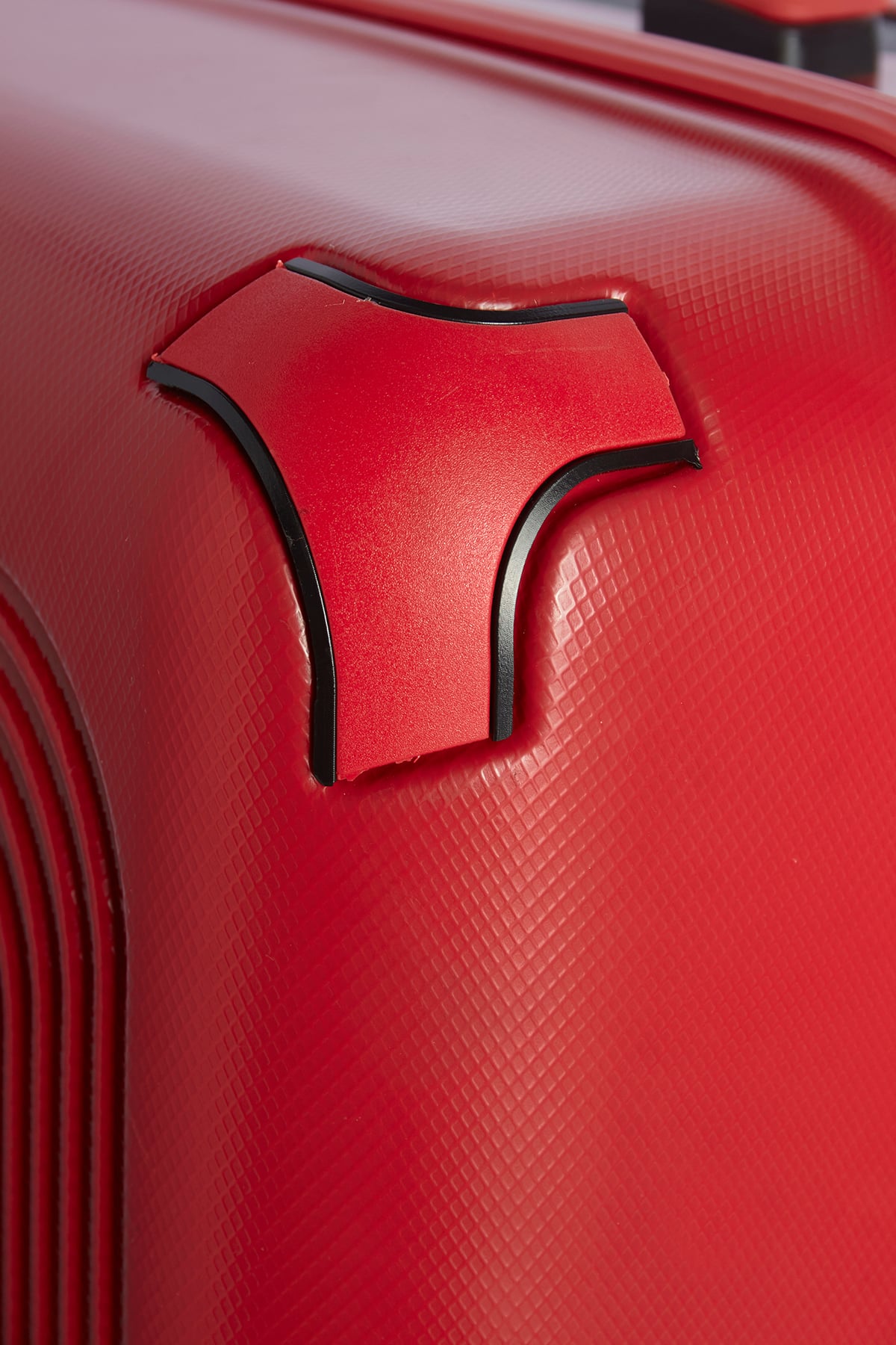 WAGON SUITCASE CRIMSONRED