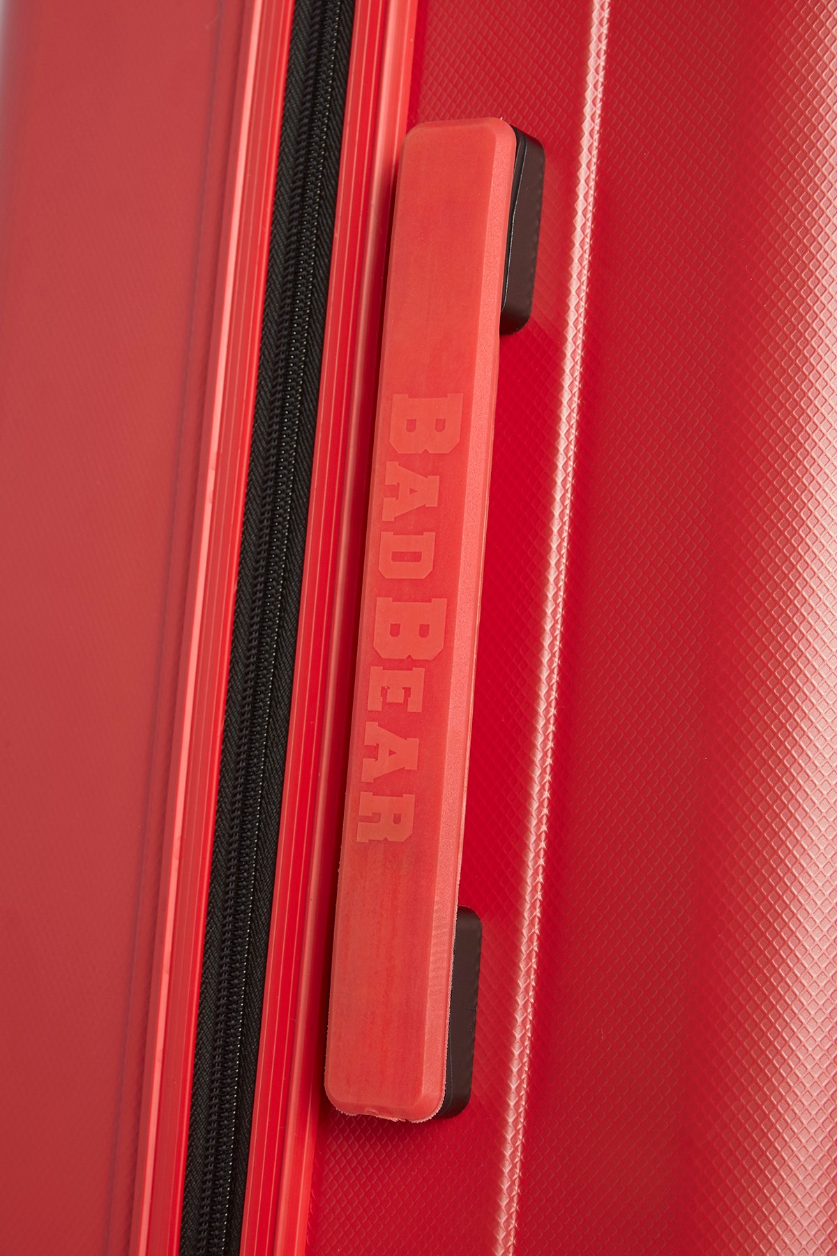 WAGON SUITCASE CRIMSONRED