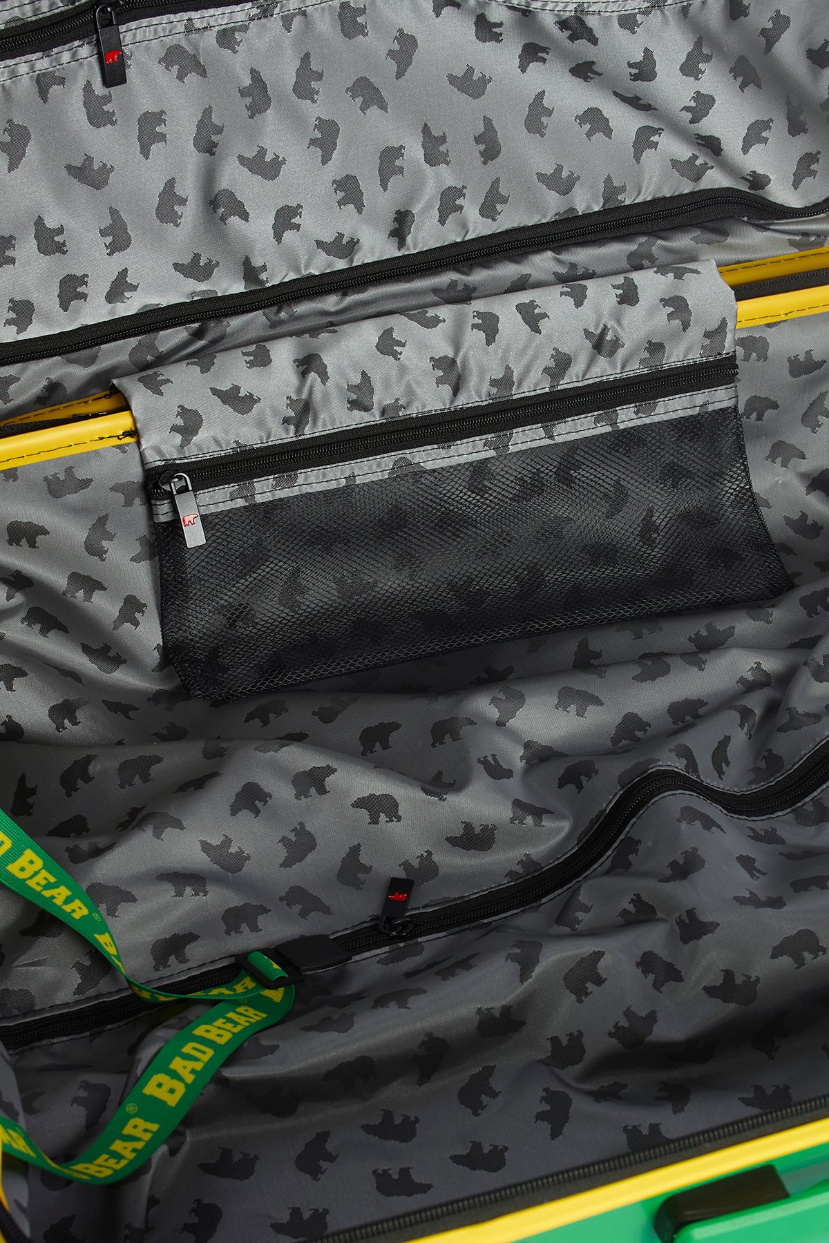 WAGON SUITCASE GREEN