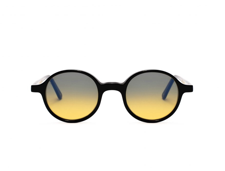 L.G.RLGR REUNION BLACK 01 YELLOW PHOTOCROMIC 48 GL.G.R REUNION BLACK 01 YELLOW PHOTOCROMIC 48 Unisex Güneş GözlüğüL.G.R REUNION BLACK 01 YELLOW PHOTOCROMIC 48 Unisex Güneş Gözlüğü