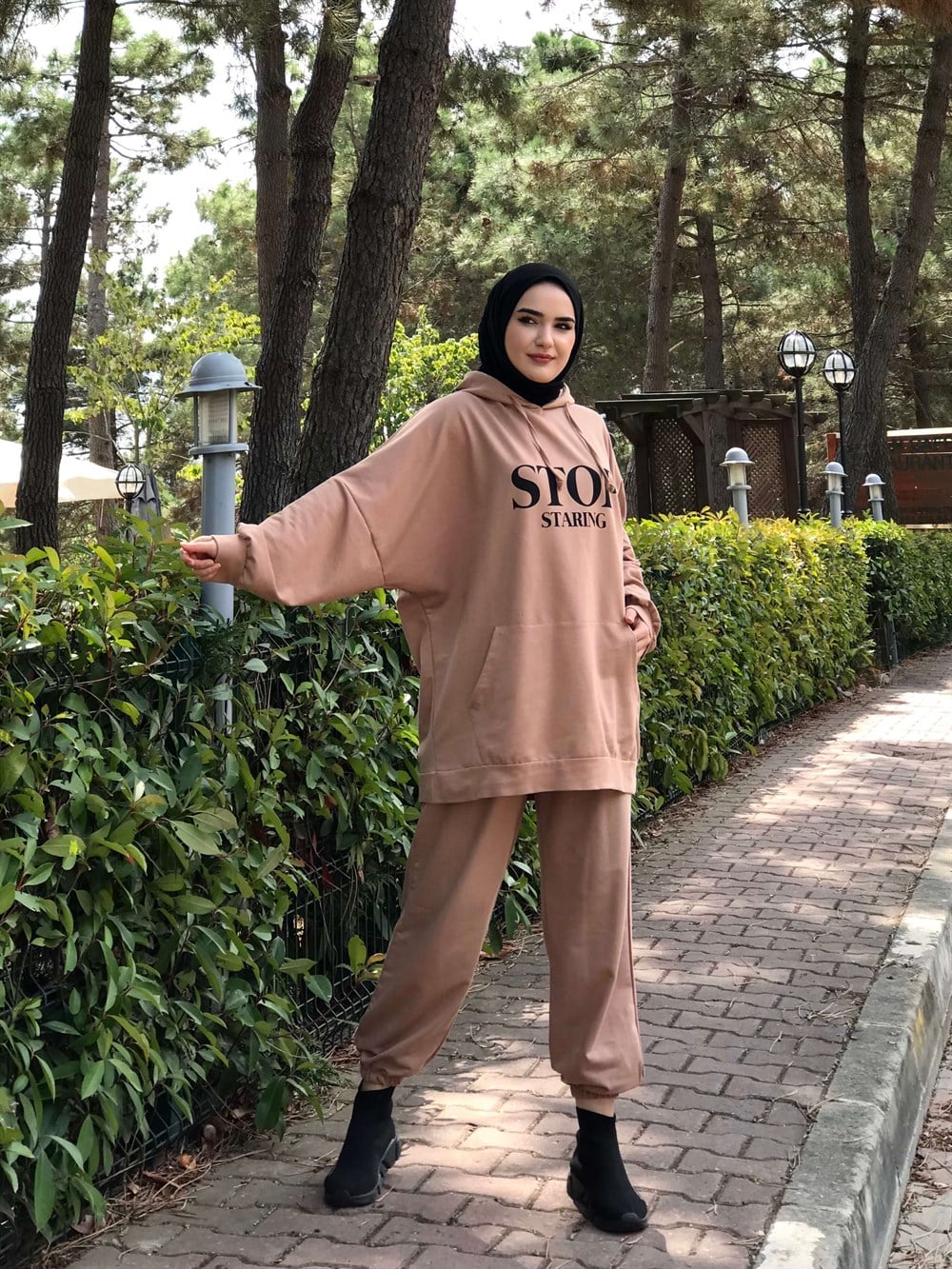 as stop baskılı sweat kahve
