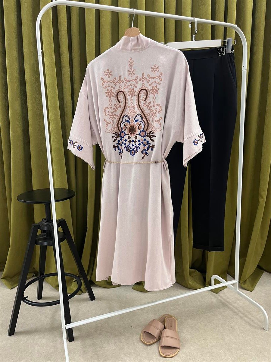 ma arkası işlemeli kimono 