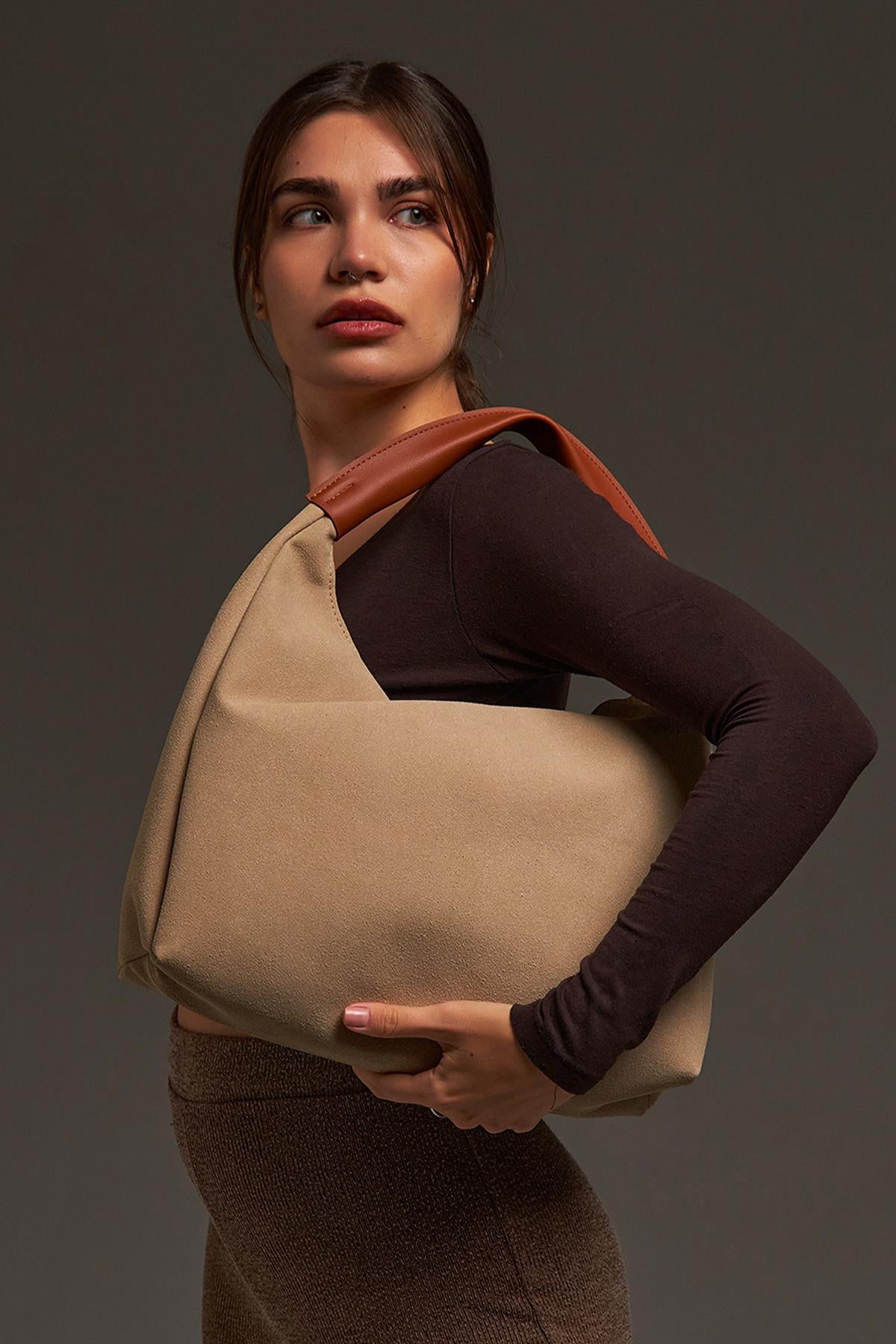 Bej Nubuk Deri Omuz Çanta