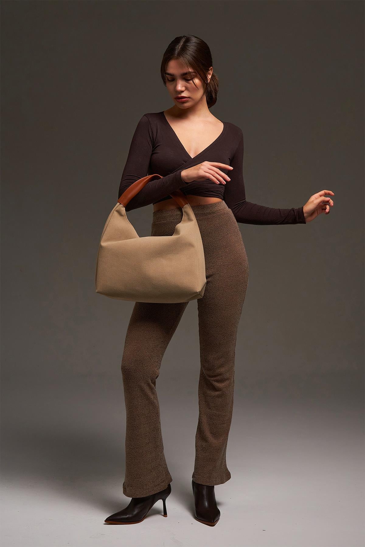 Bej Nubuk Deri Omuz Çanta