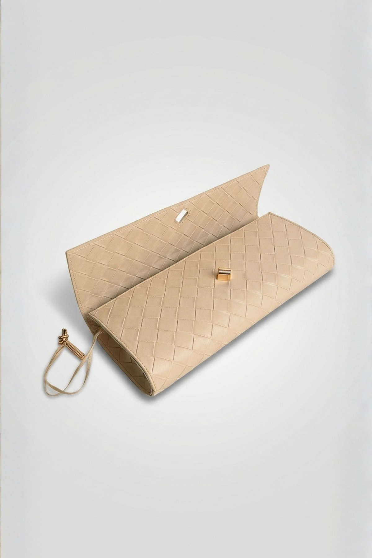 Bej Örgü Derili Portföy Clutch Çanta