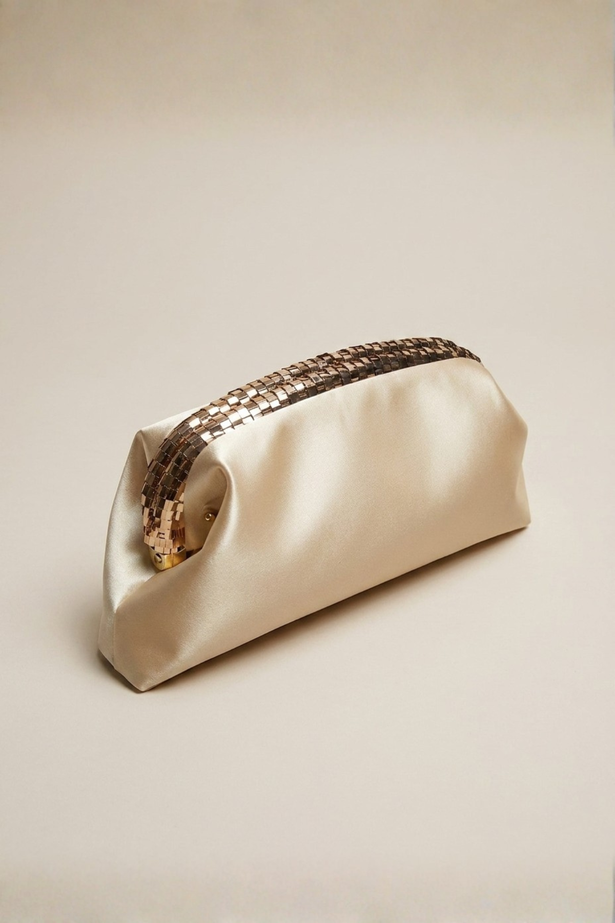 Bej Saten Gold Payet Detaylı Clutch Abiye Çanta