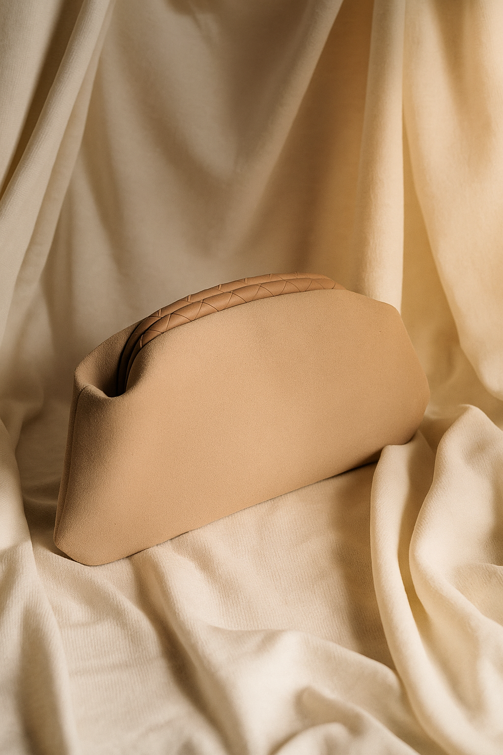 Bej Süet Deri Portföy Clutch Çanta