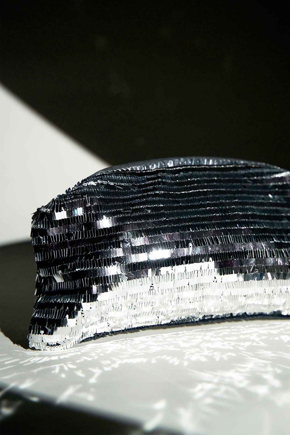 Gümüş Payetli Clutch Abiye Çanta
