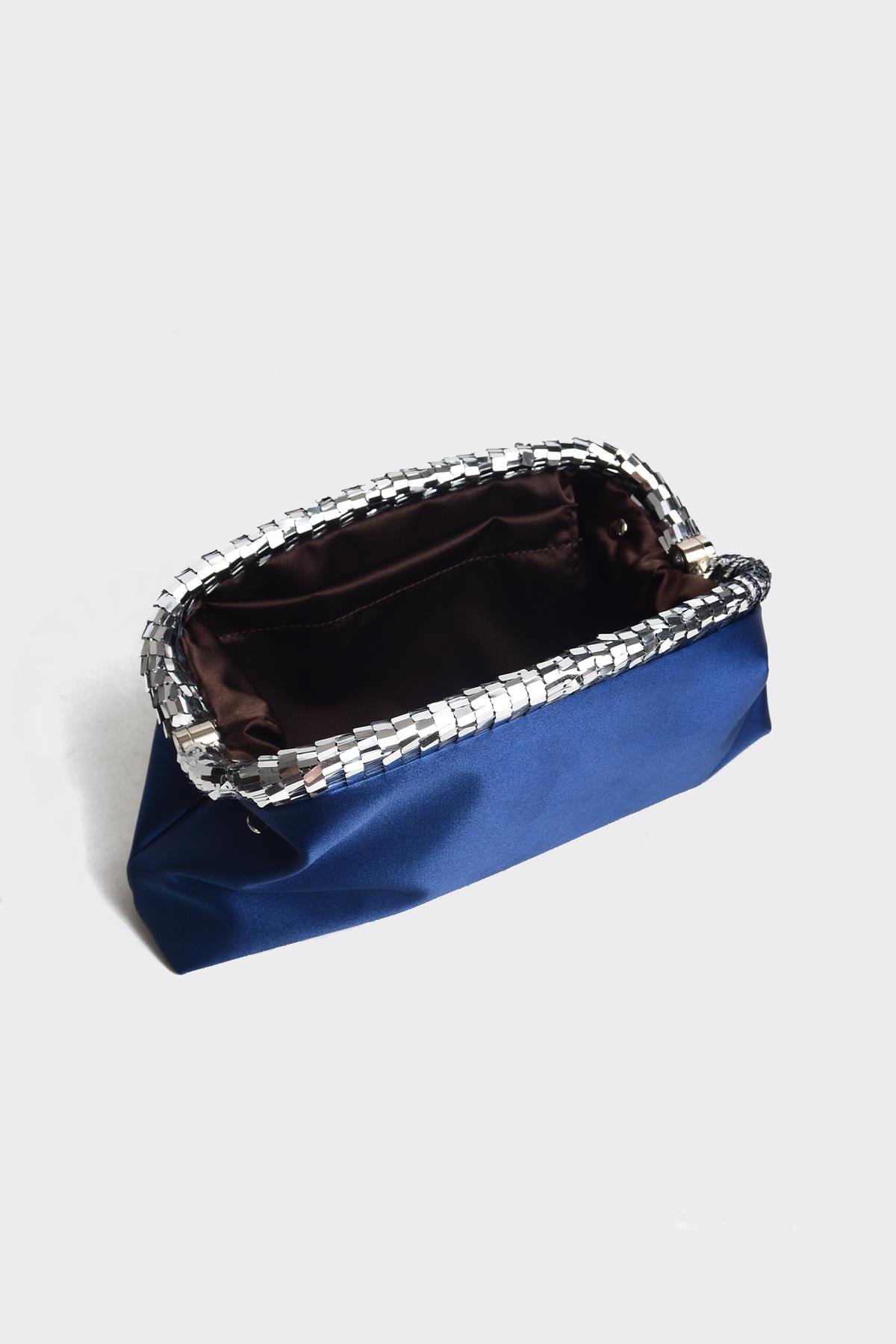 Lacivert Saten Gümüş Payet Detaylı Clutch Abiye Çanta