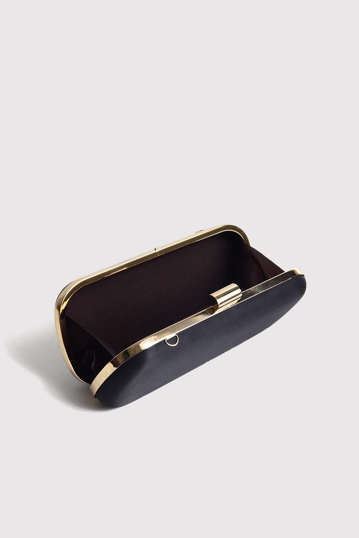 Siyah Kadın Saten Gold Kapaklı Clutch Abiye Çanta
