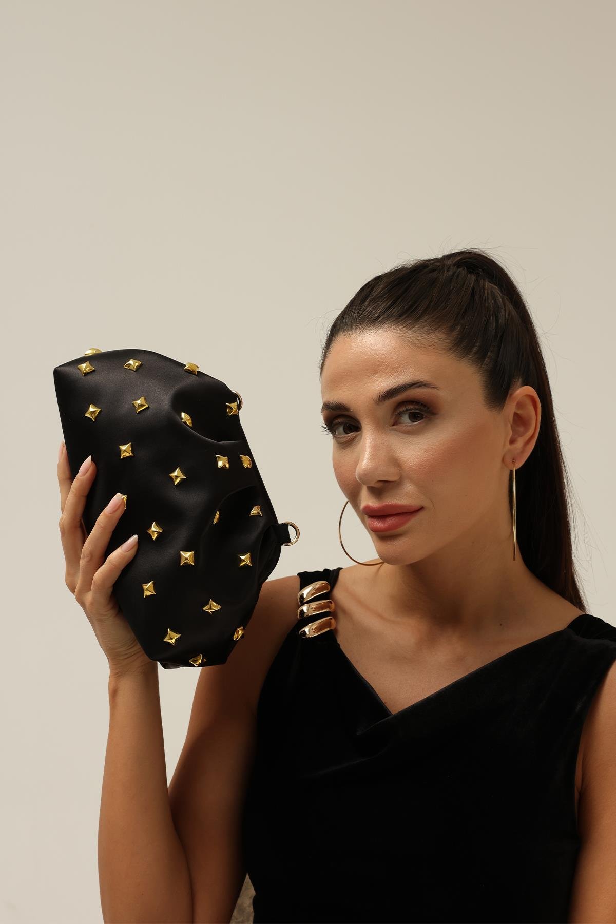 Siyah Kadın Saten Gold Taşlı Clutch Abiye Çanta