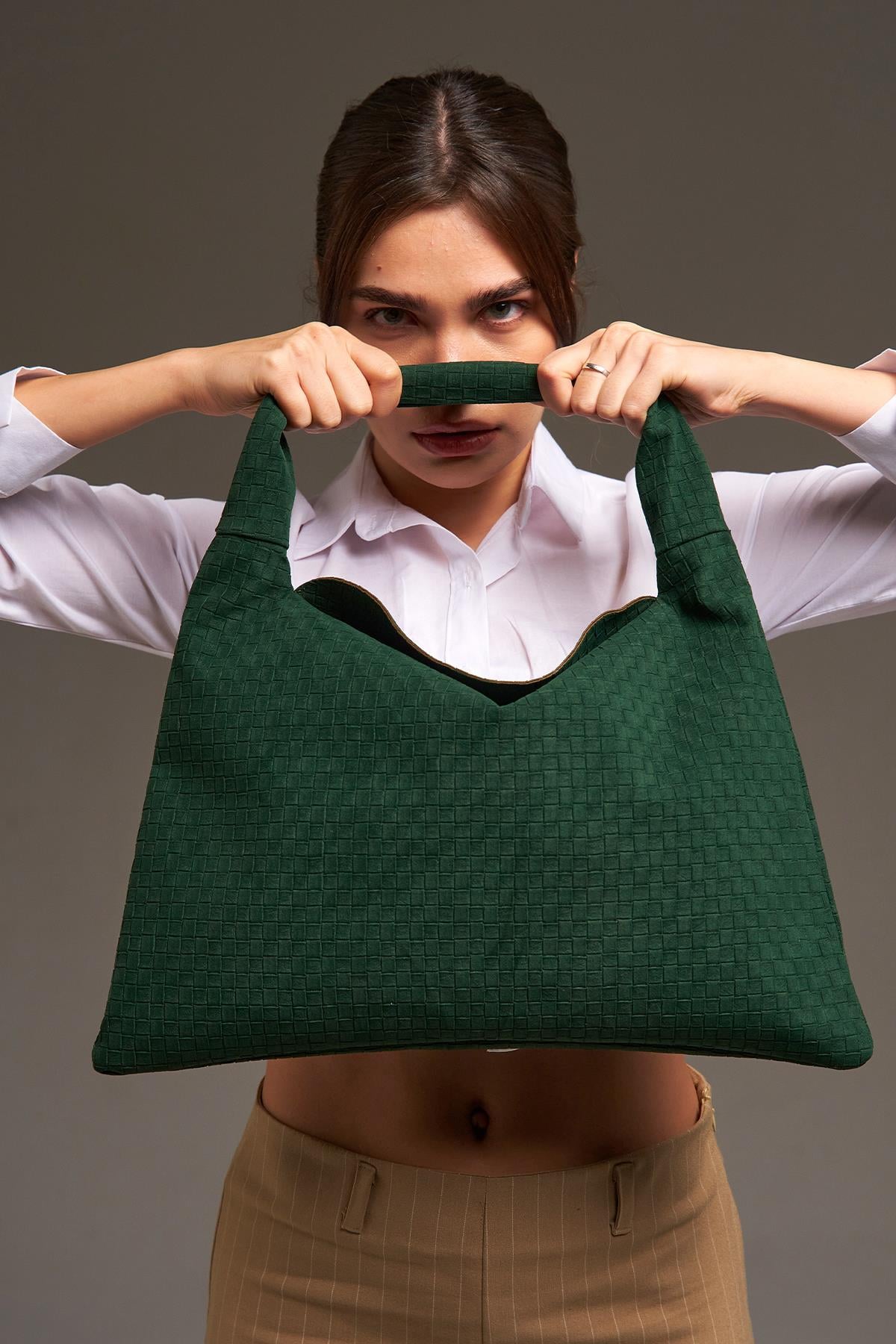 Yeşil Nubuk Deri Örgü Detaylı Omuz Çanta